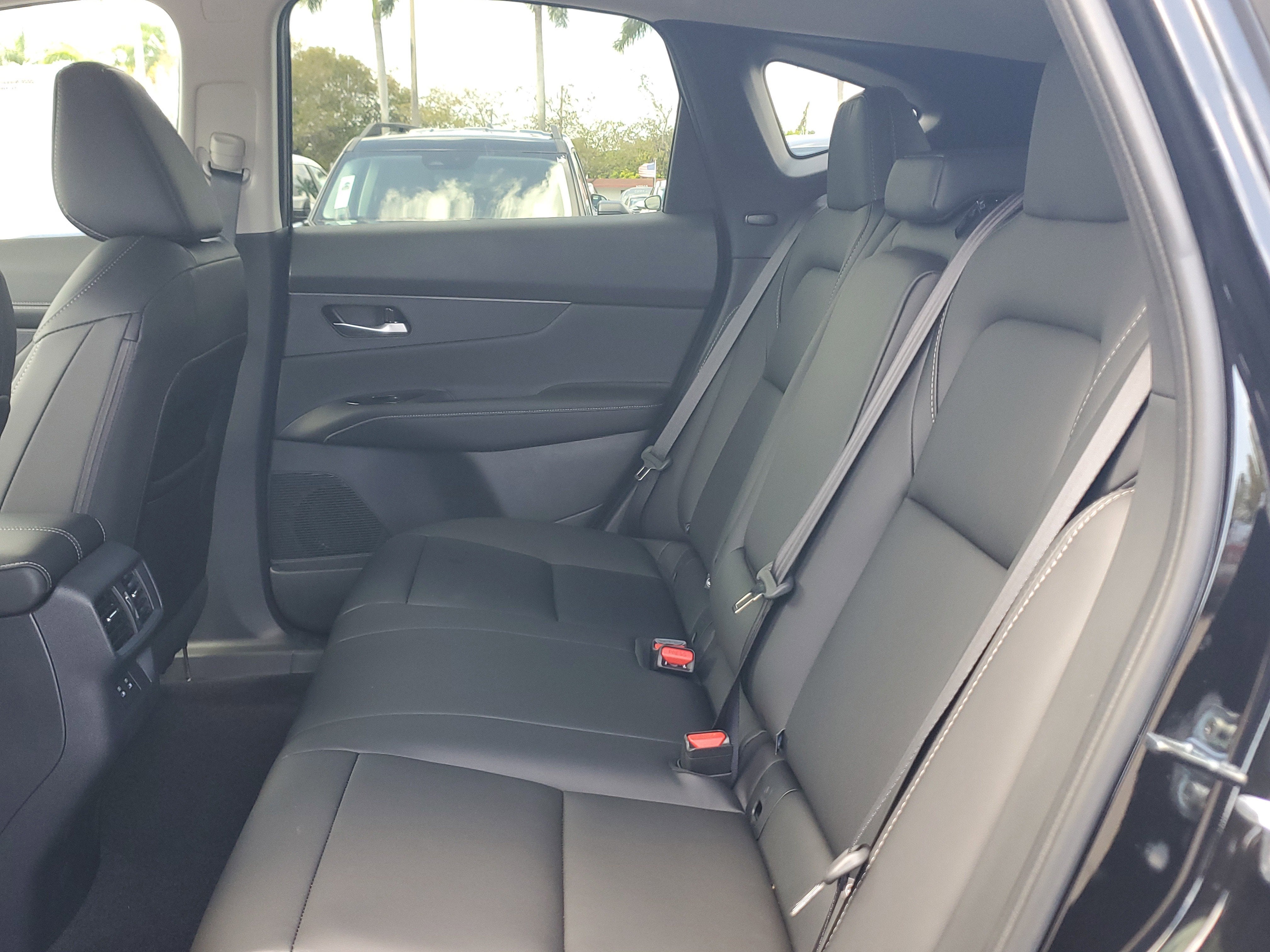 2026 Nissan Murano SV