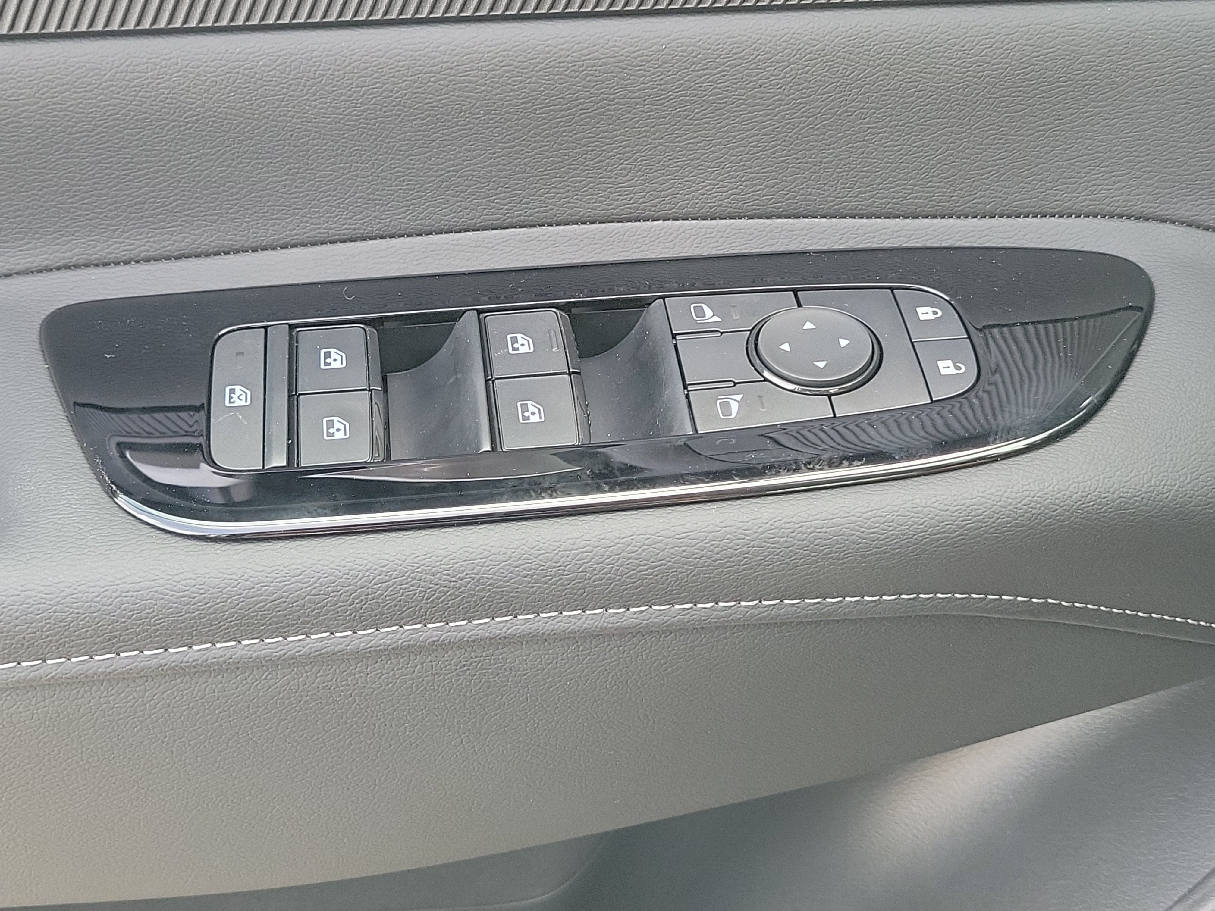 2027 Nissan Murano SL
