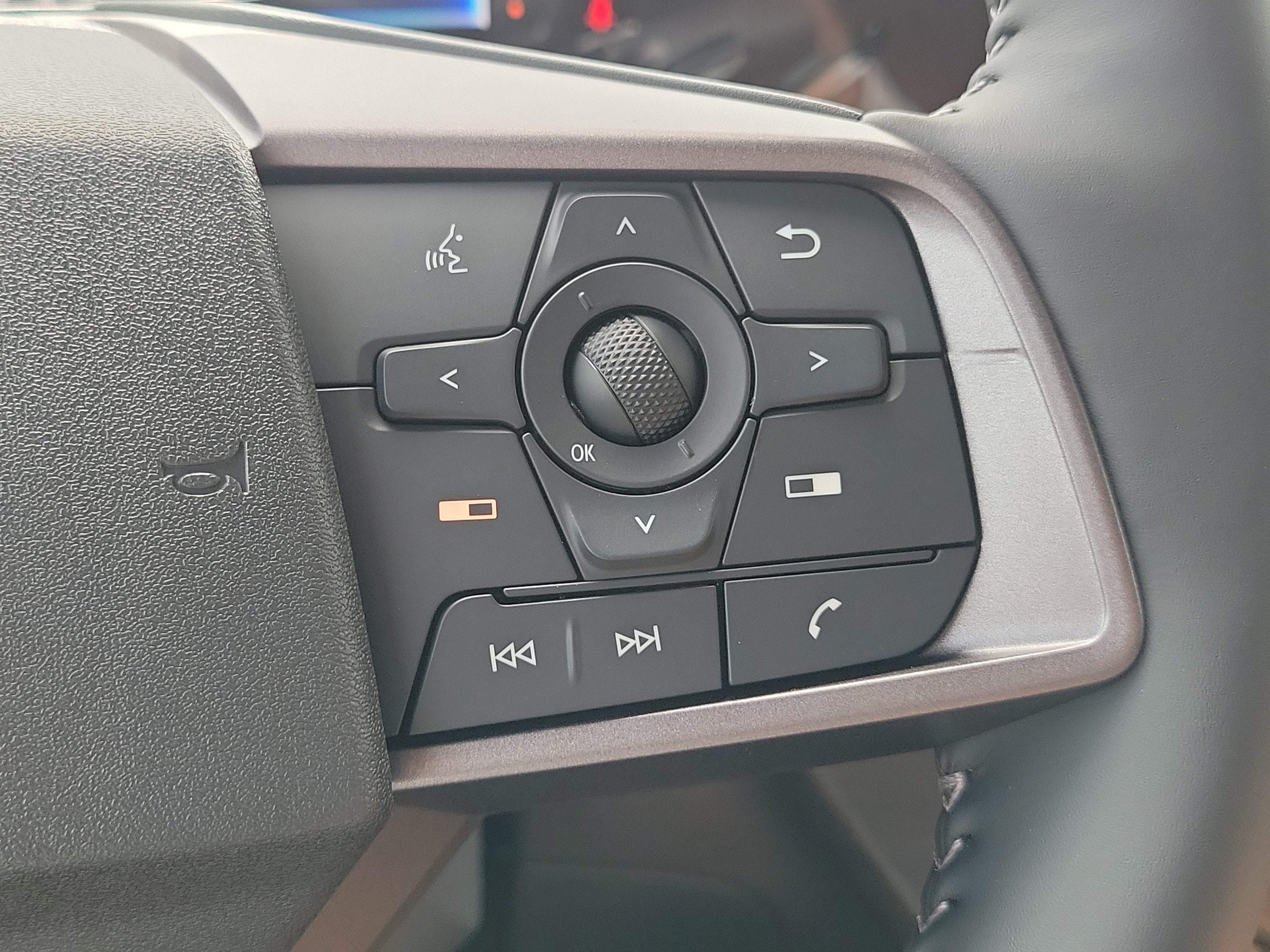 2027 Nissan Murano Dark Armor