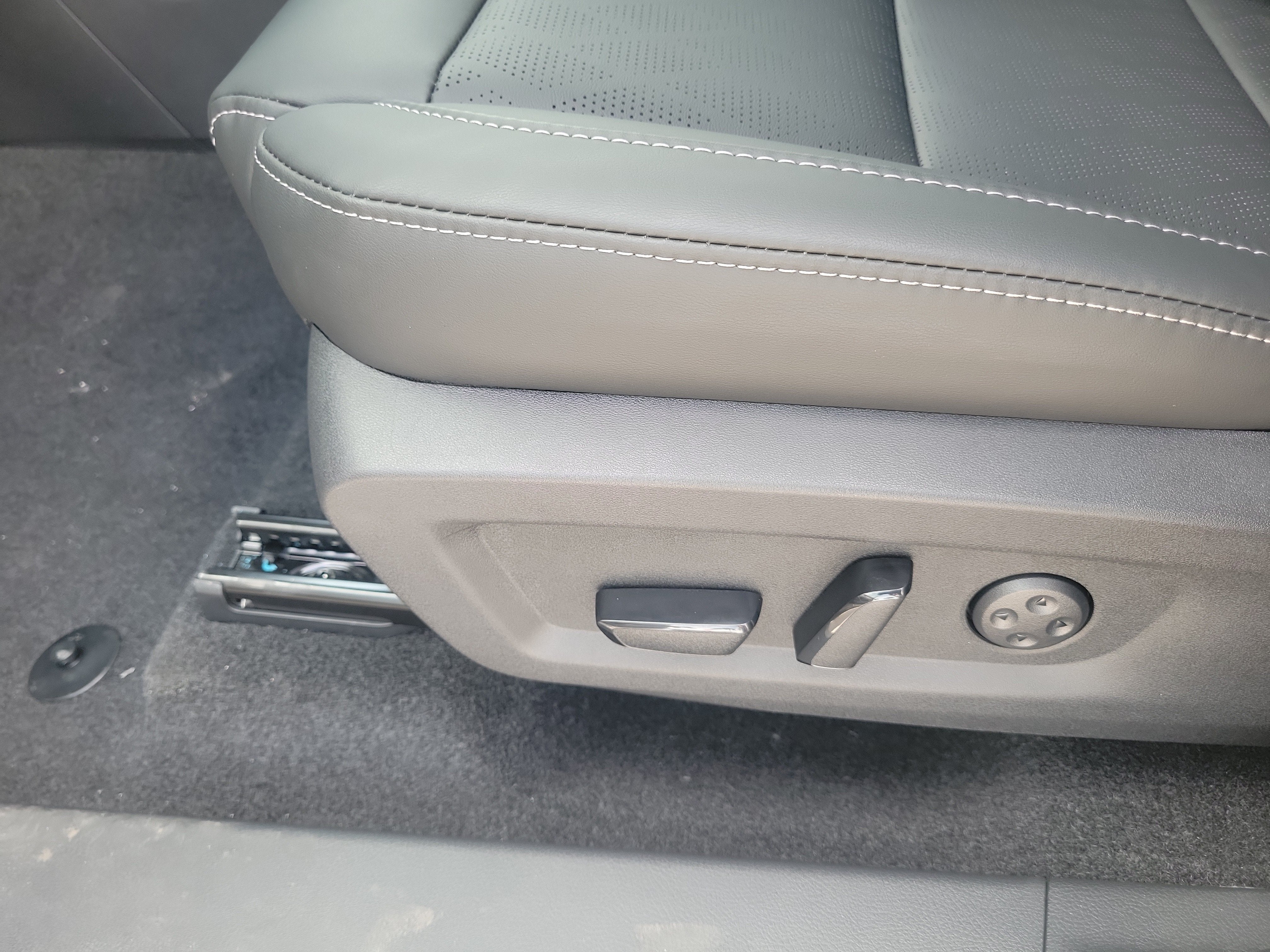 2027 Nissan Murano Platinum