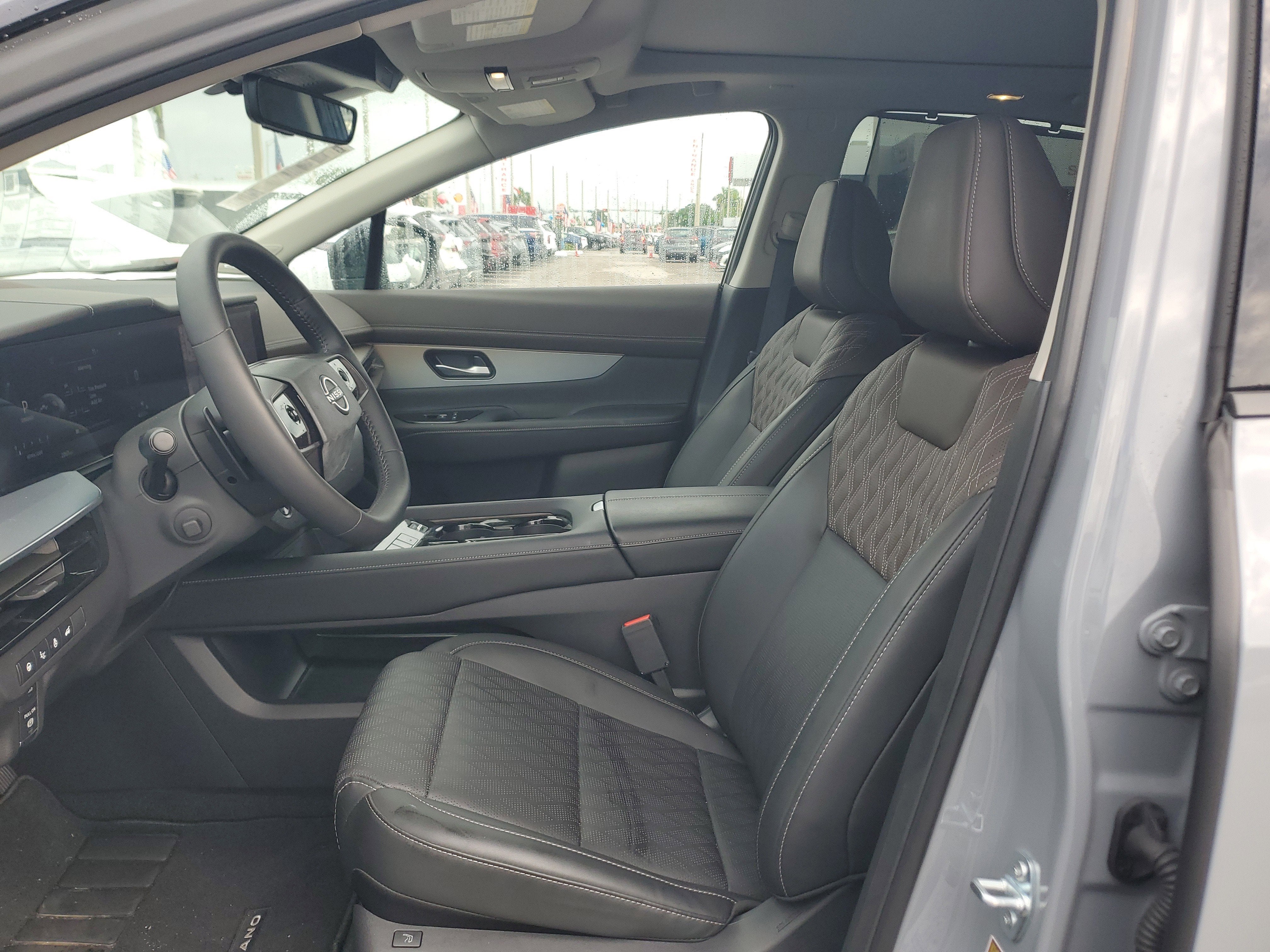 2025 Nissan Murano Platinum