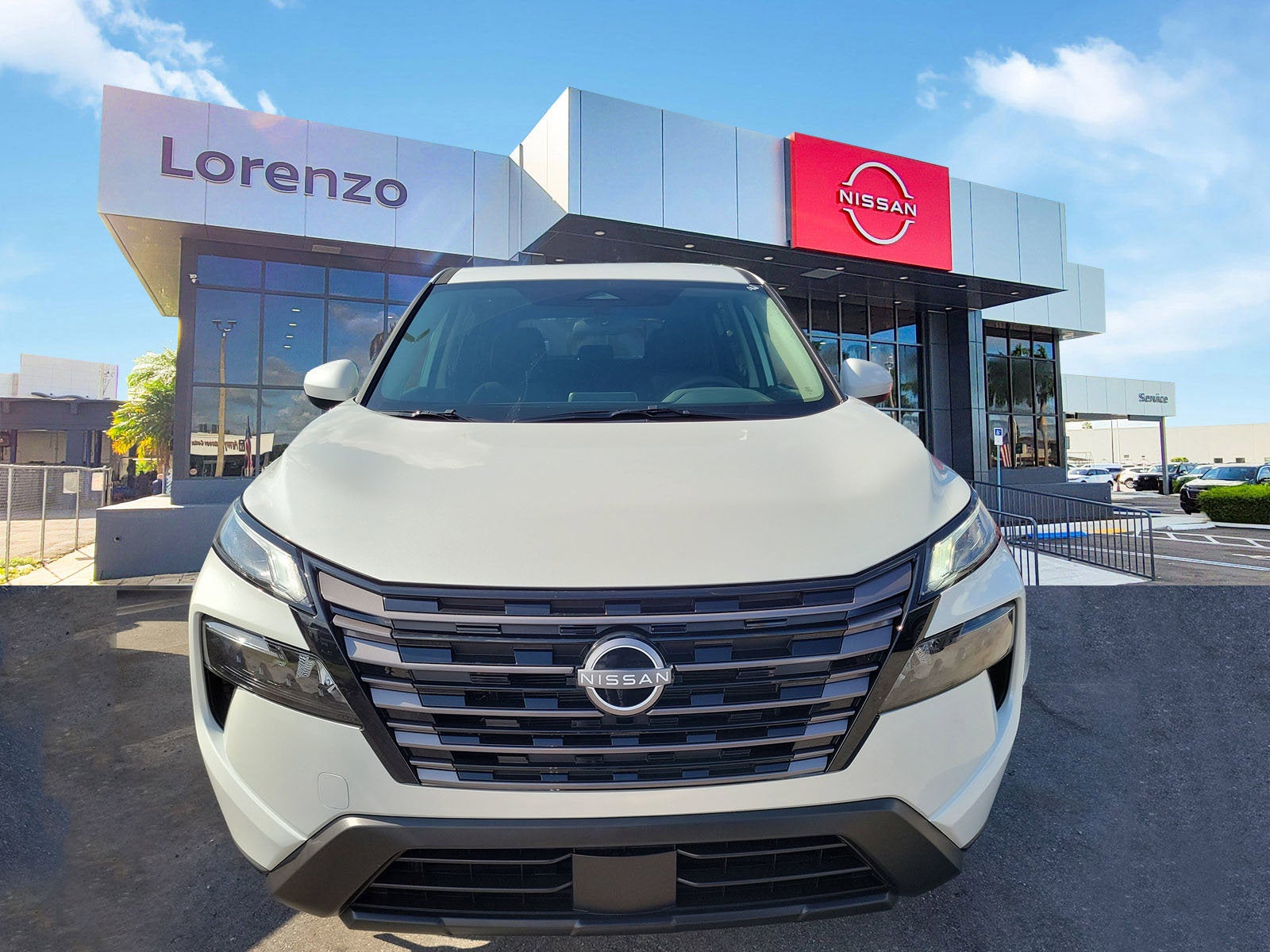 2026 Nissan Rogue SV