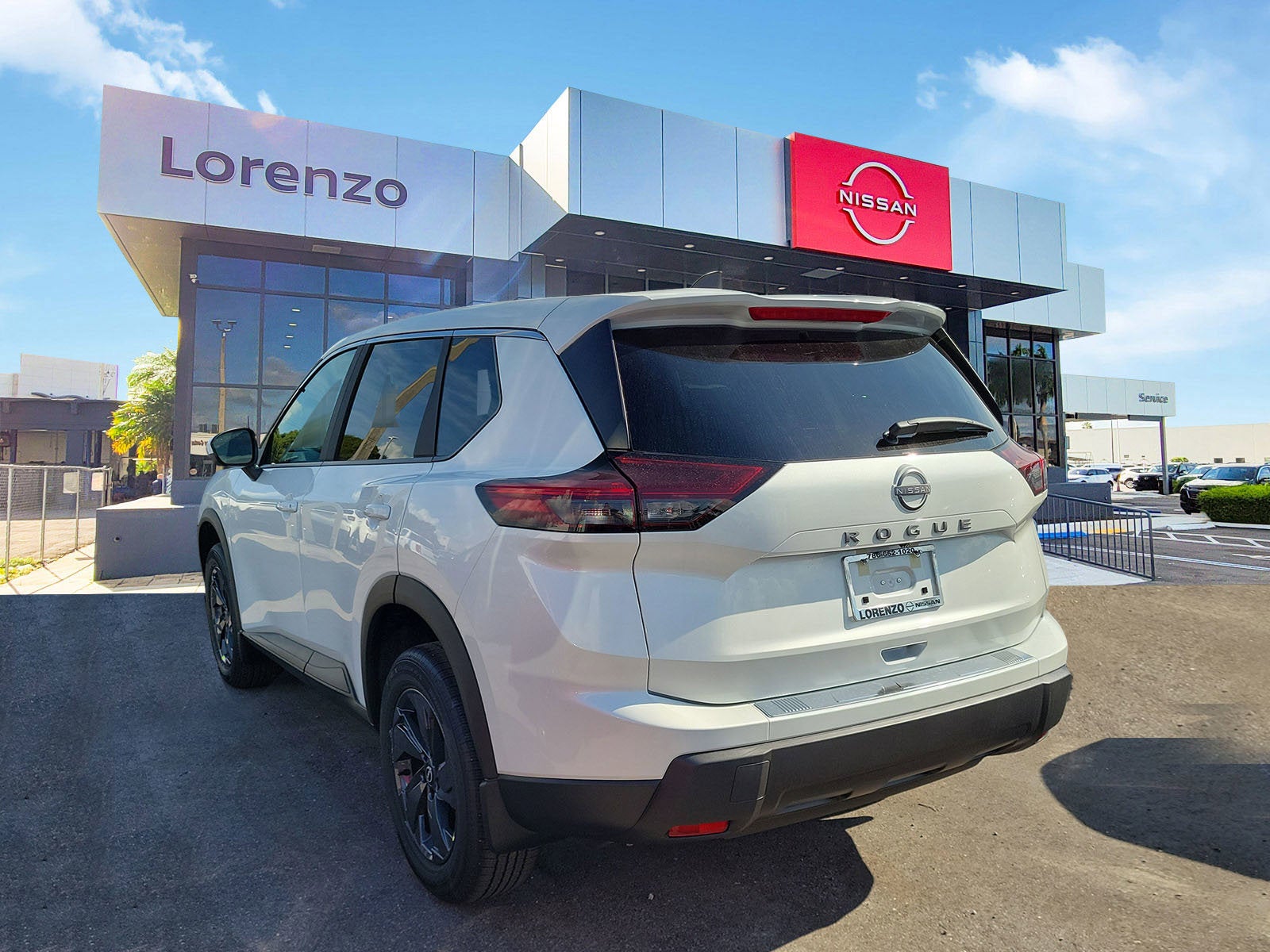 2026 Nissan Rogue SV