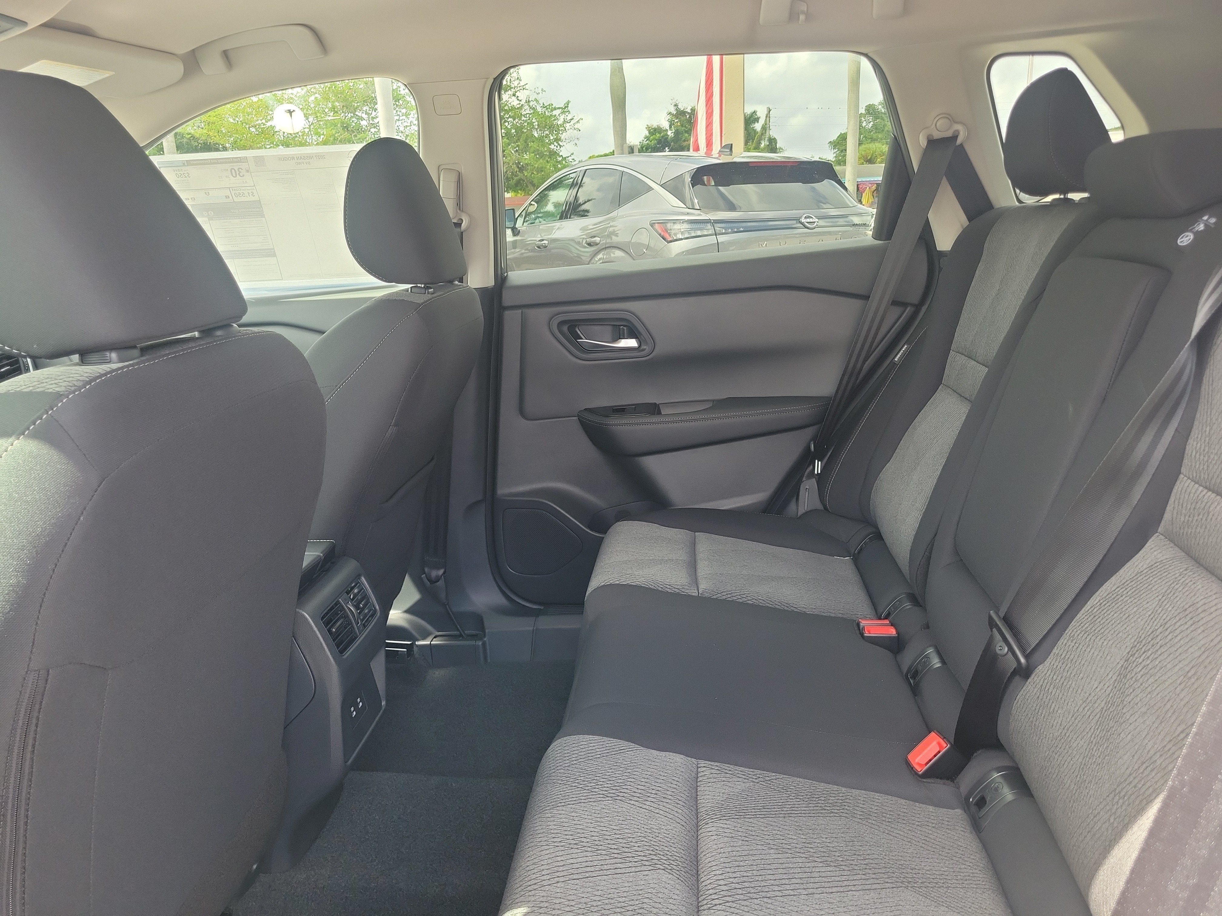 2027 Nissan Rogue SV
