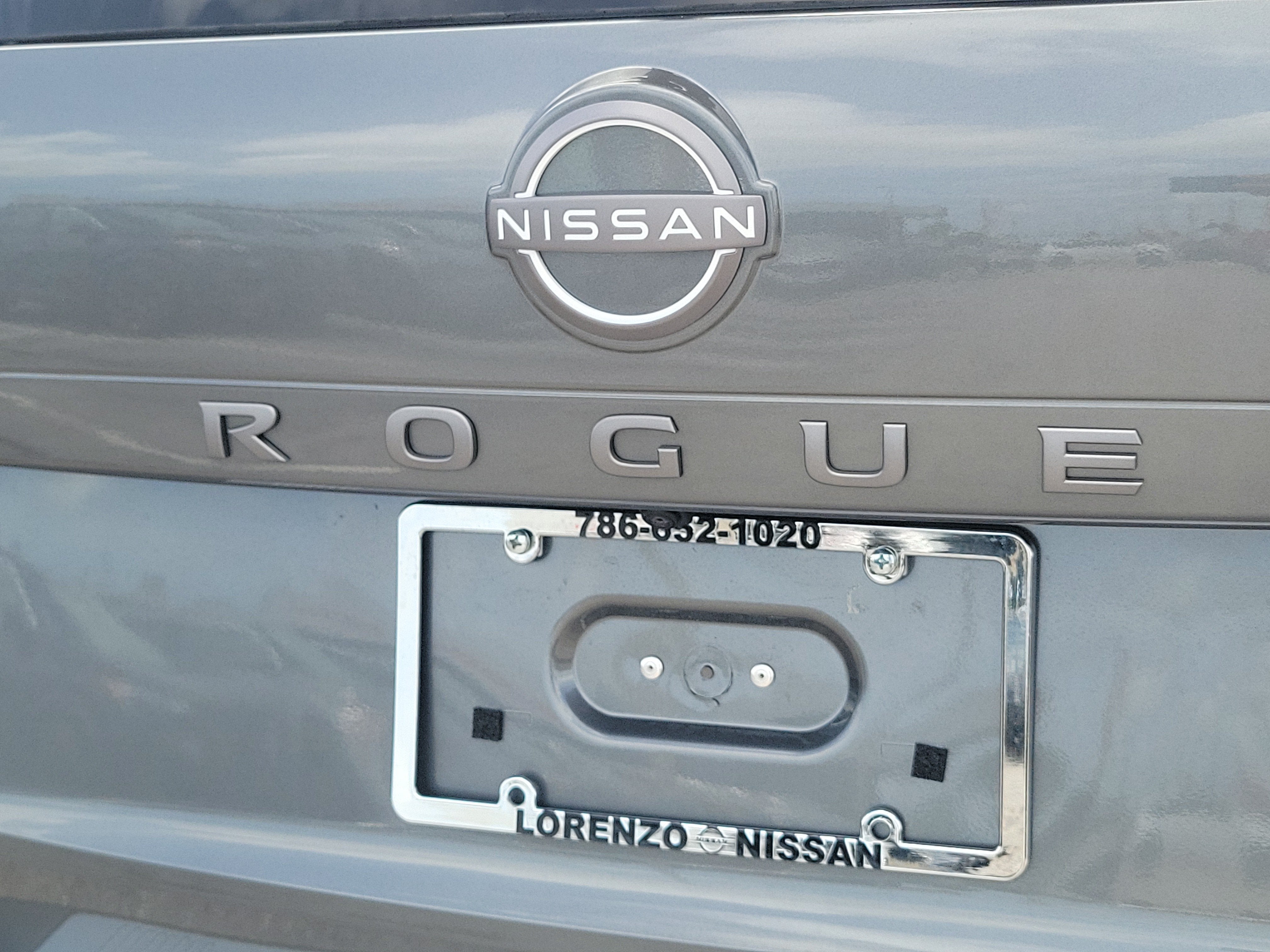 2027 Nissan Rogue SV