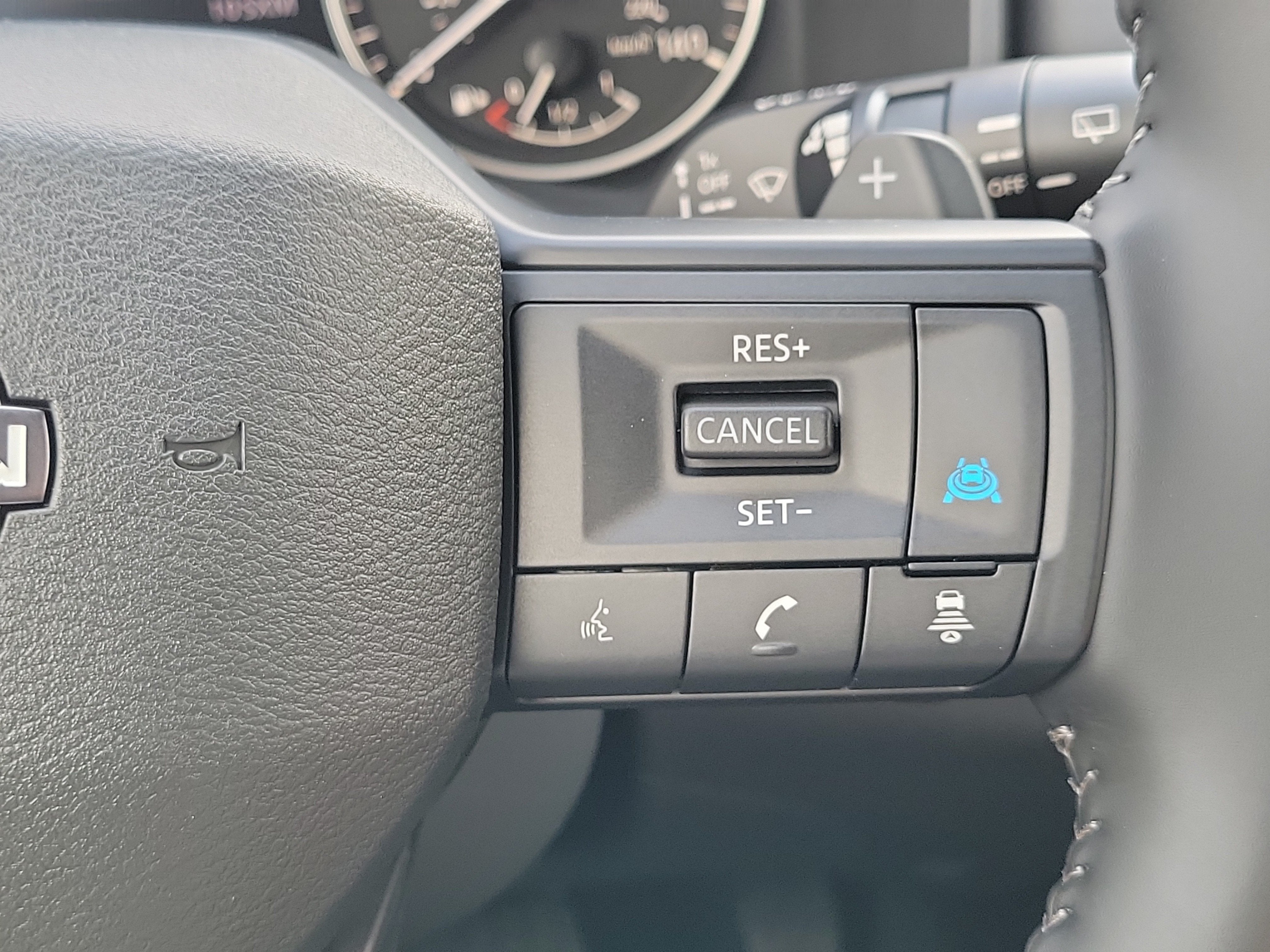 2027 Nissan Rogue SV