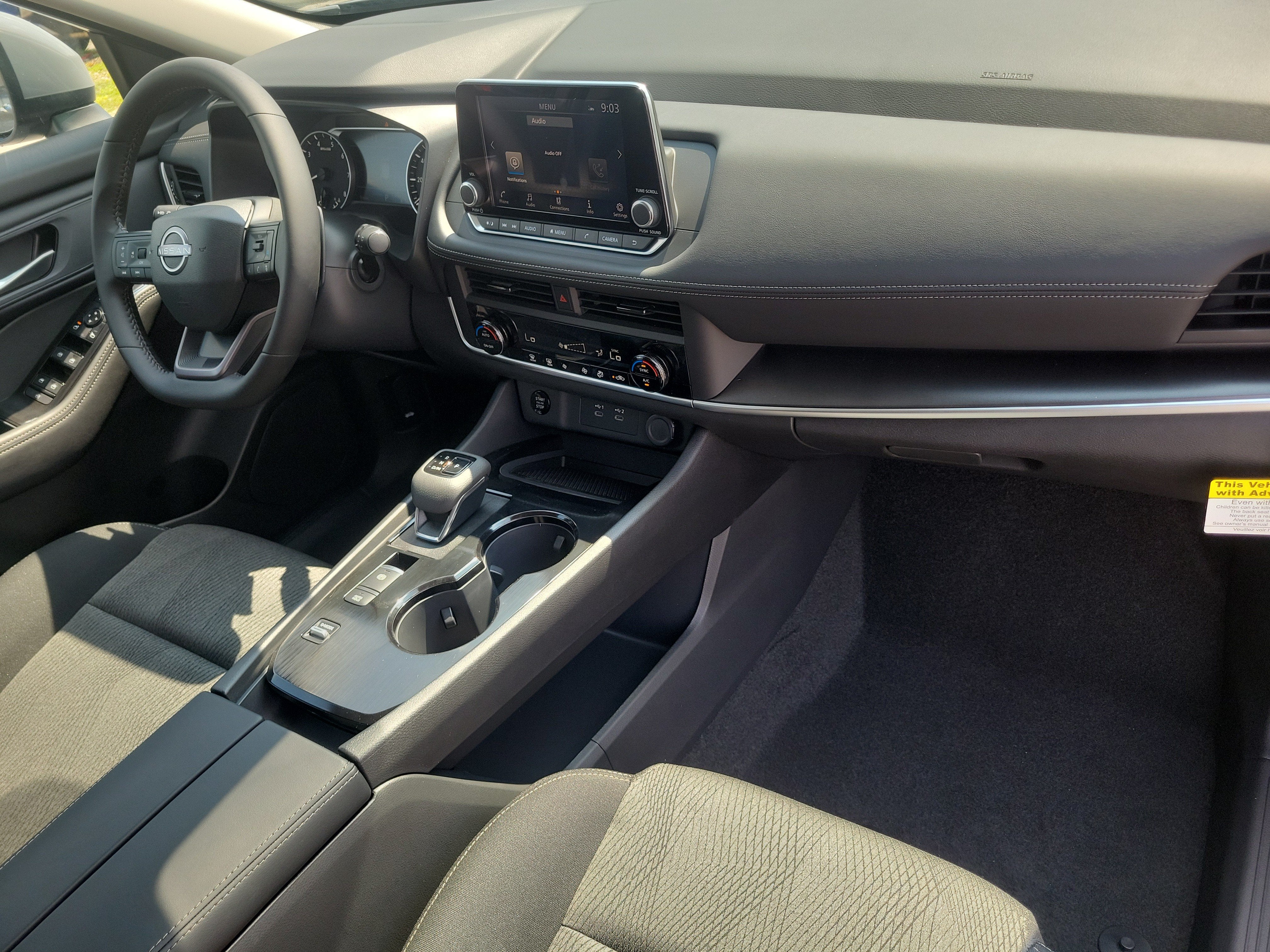 2027 Nissan Rogue SV
