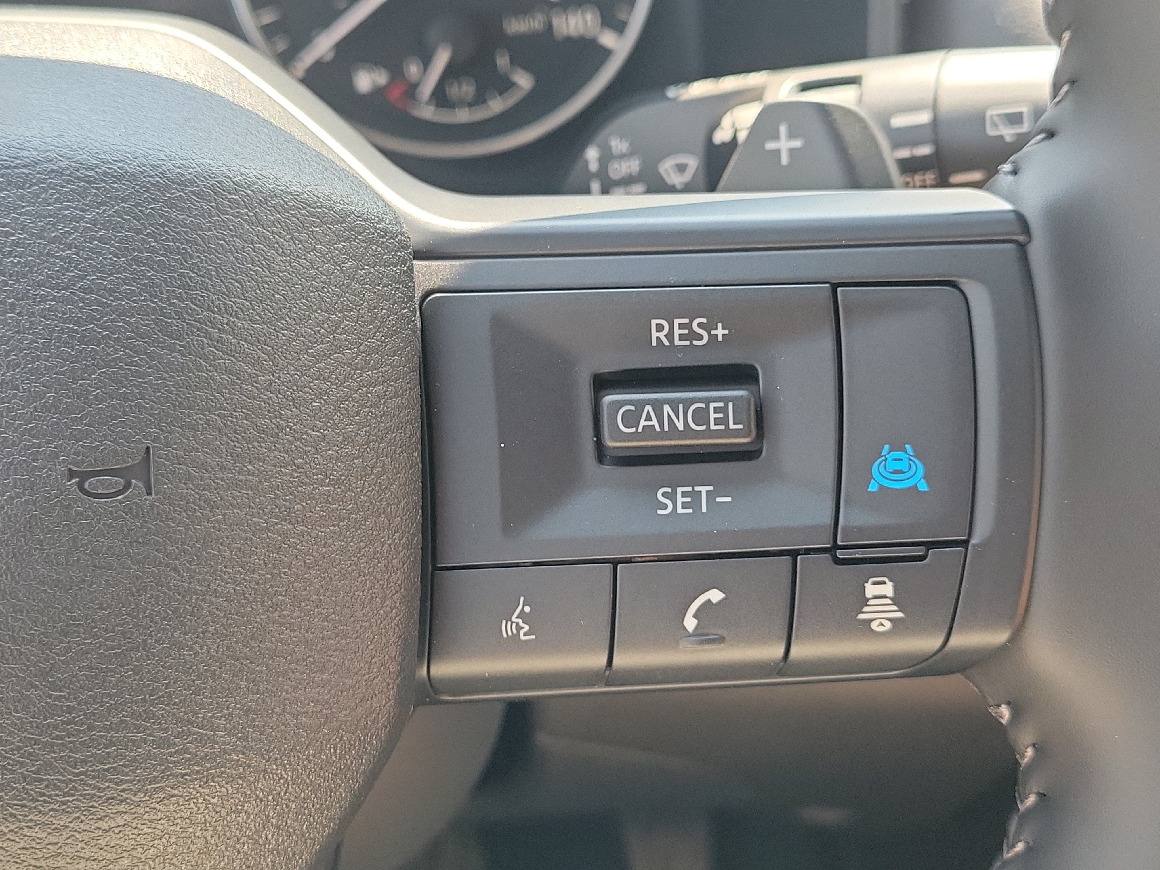 2027 Nissan Rogue SV