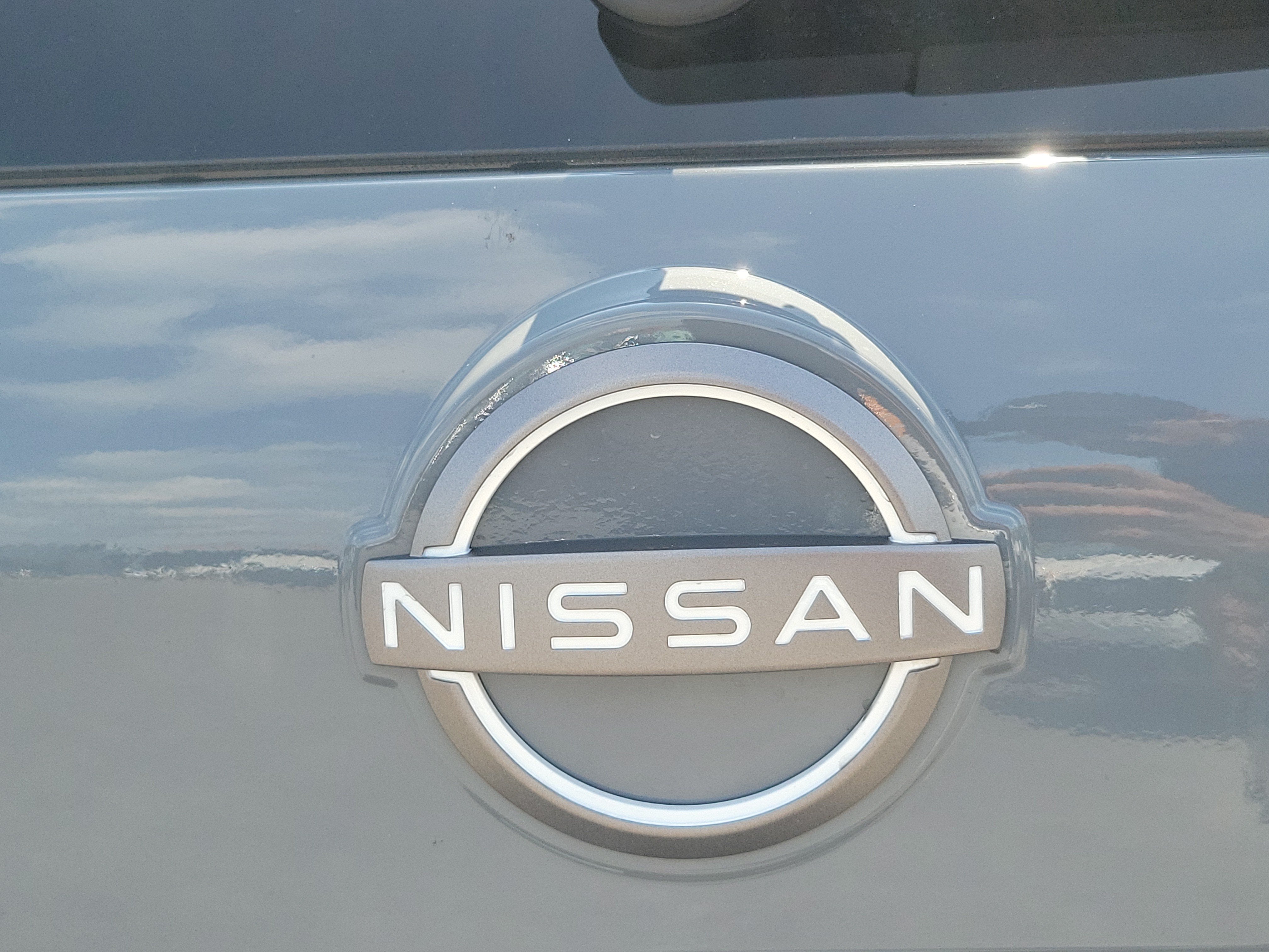 2027 Nissan Rogue SV
