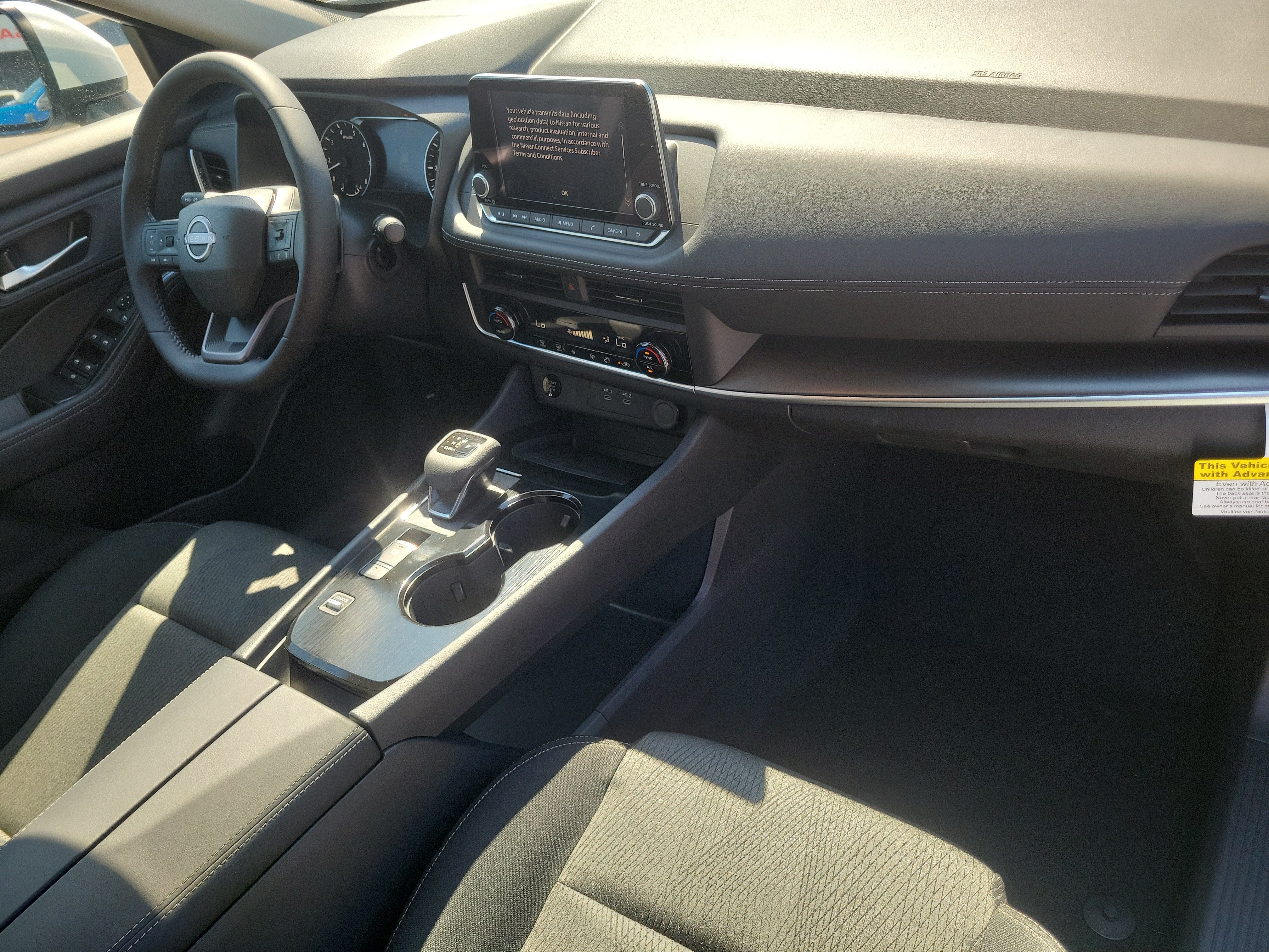 2027 Nissan Rogue SV