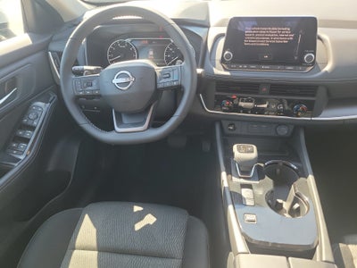 2027 Nissan Rogue SV