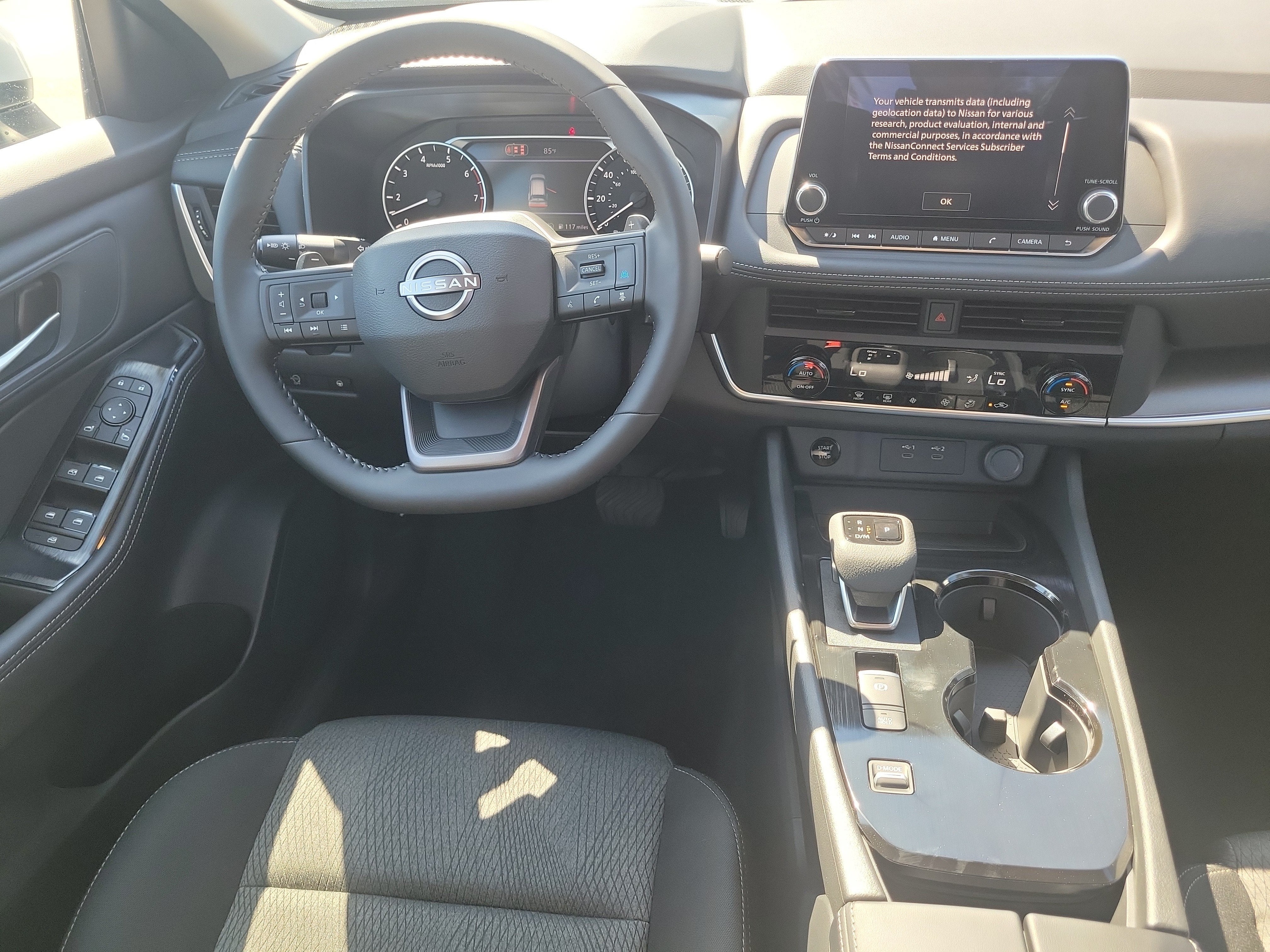 2027 Nissan Rogue SV