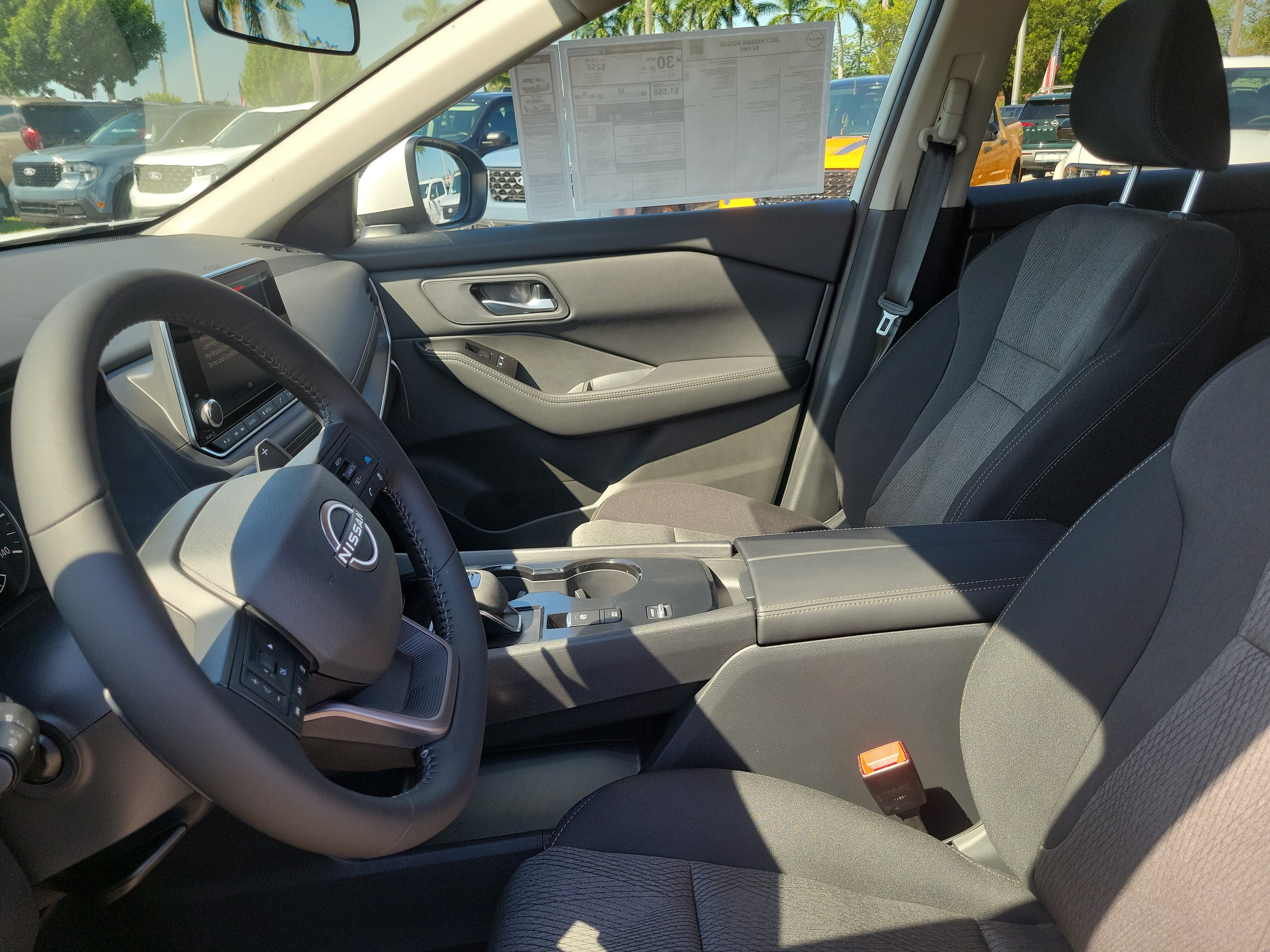 2027 Nissan Rogue SV