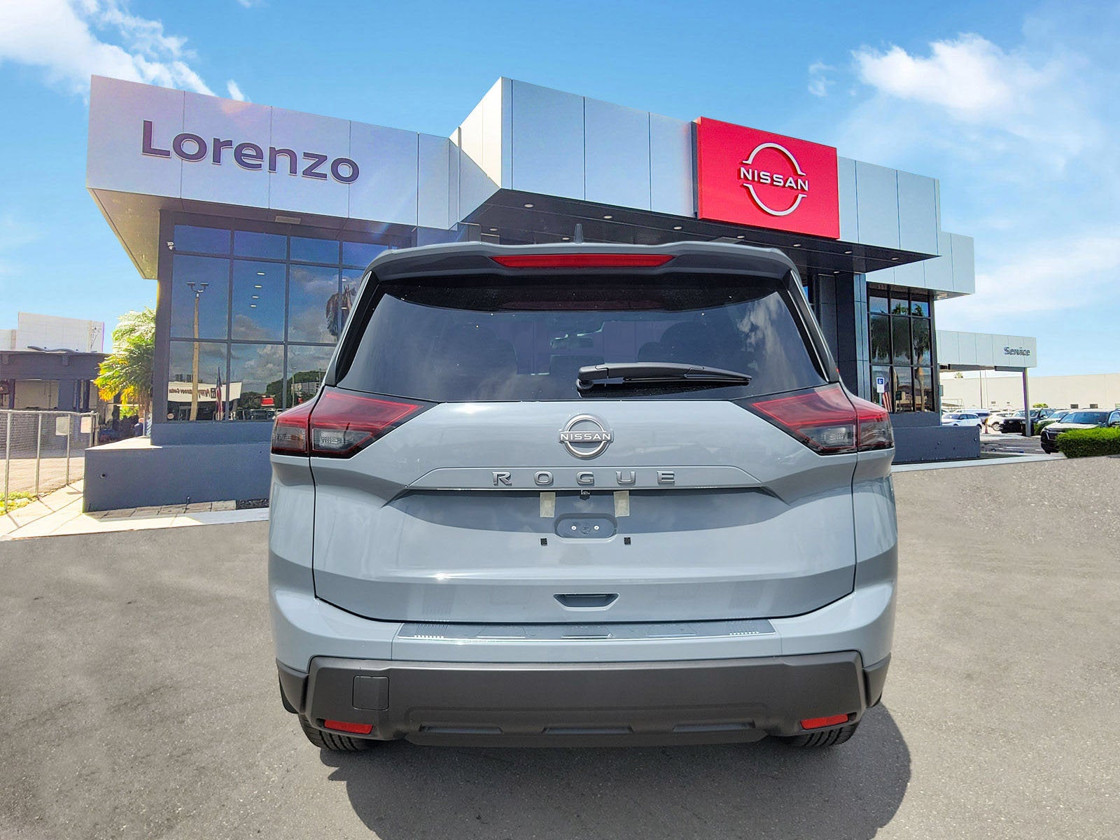 2026 Nissan Rogue SV