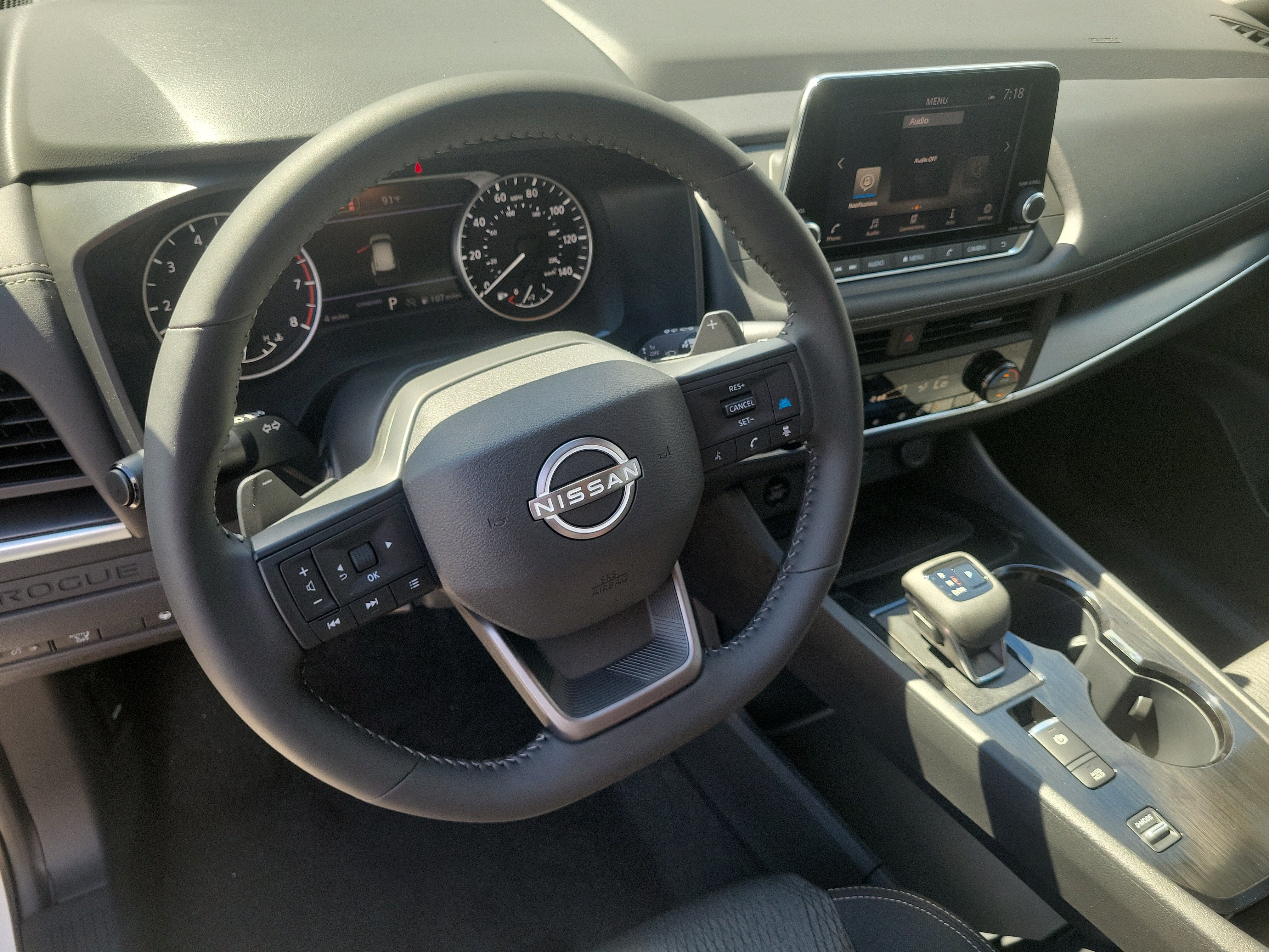 2027 Nissan Rogue SV