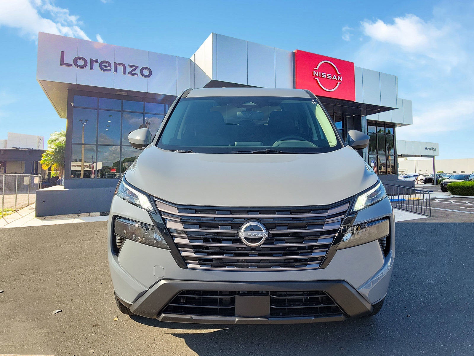 2026 Nissan Rogue SV