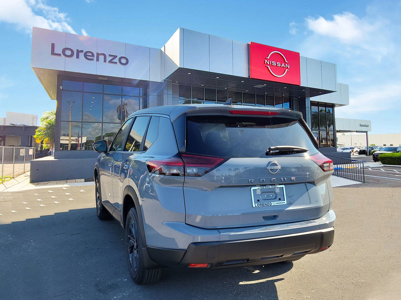 2026 Nissan Rogue SV