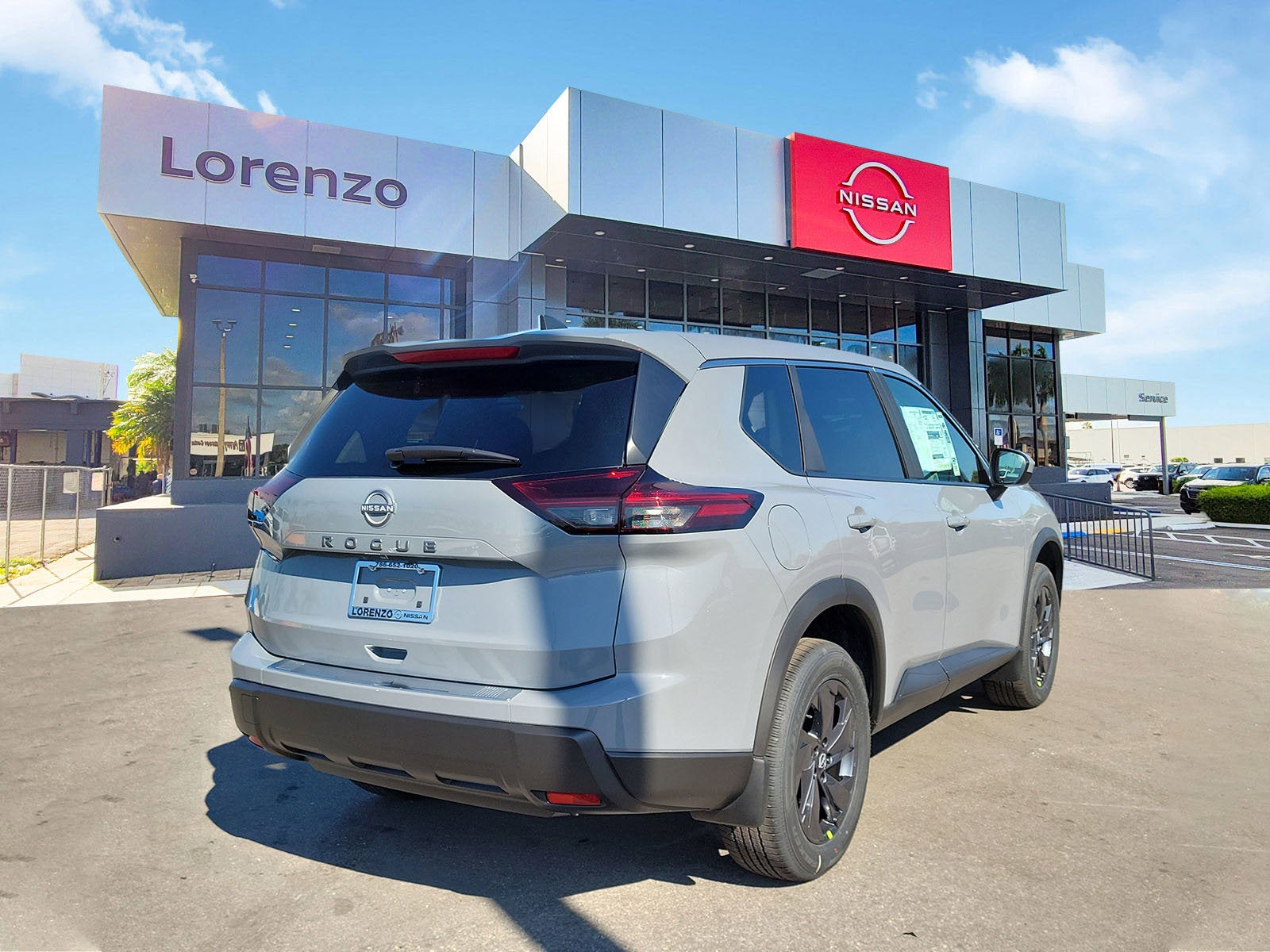 2026 Nissan Rogue SV