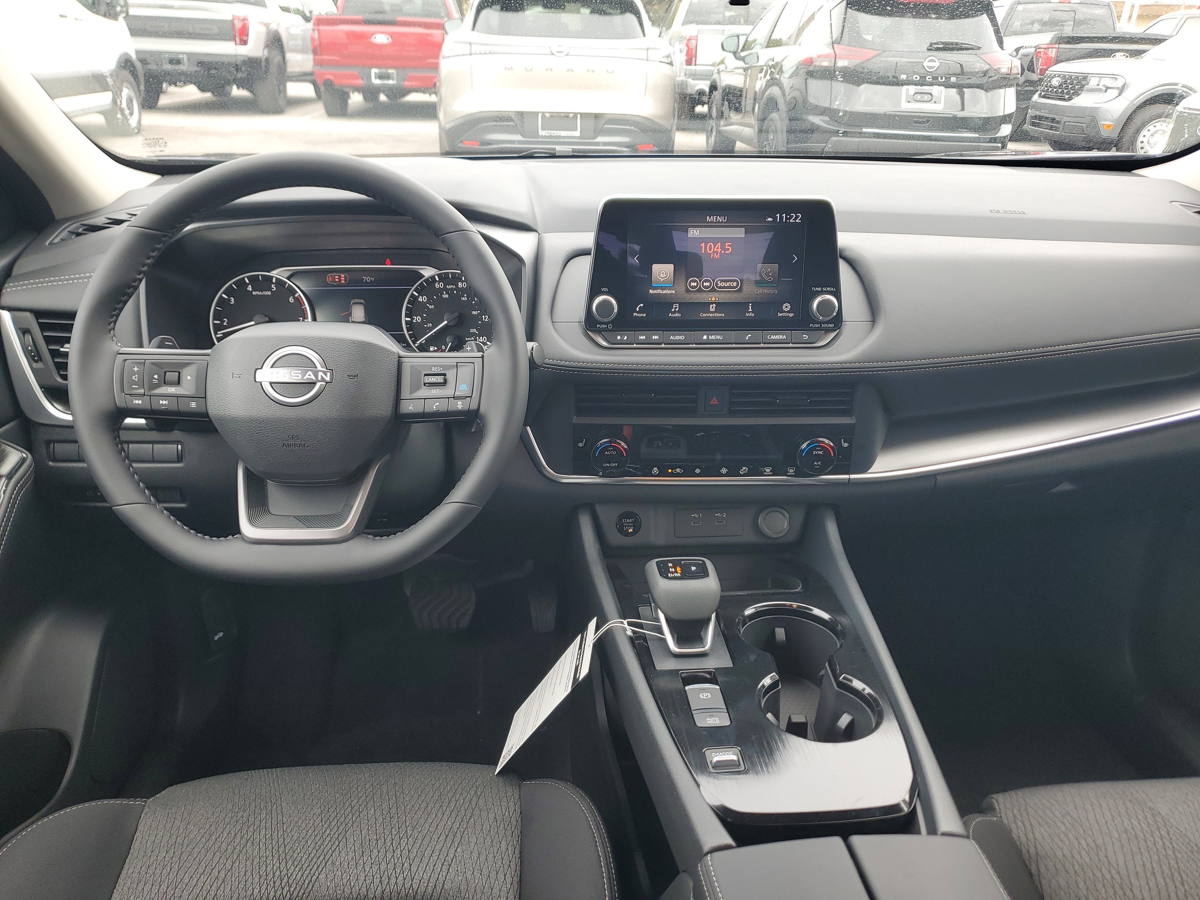 2026 Nissan Rogue SV