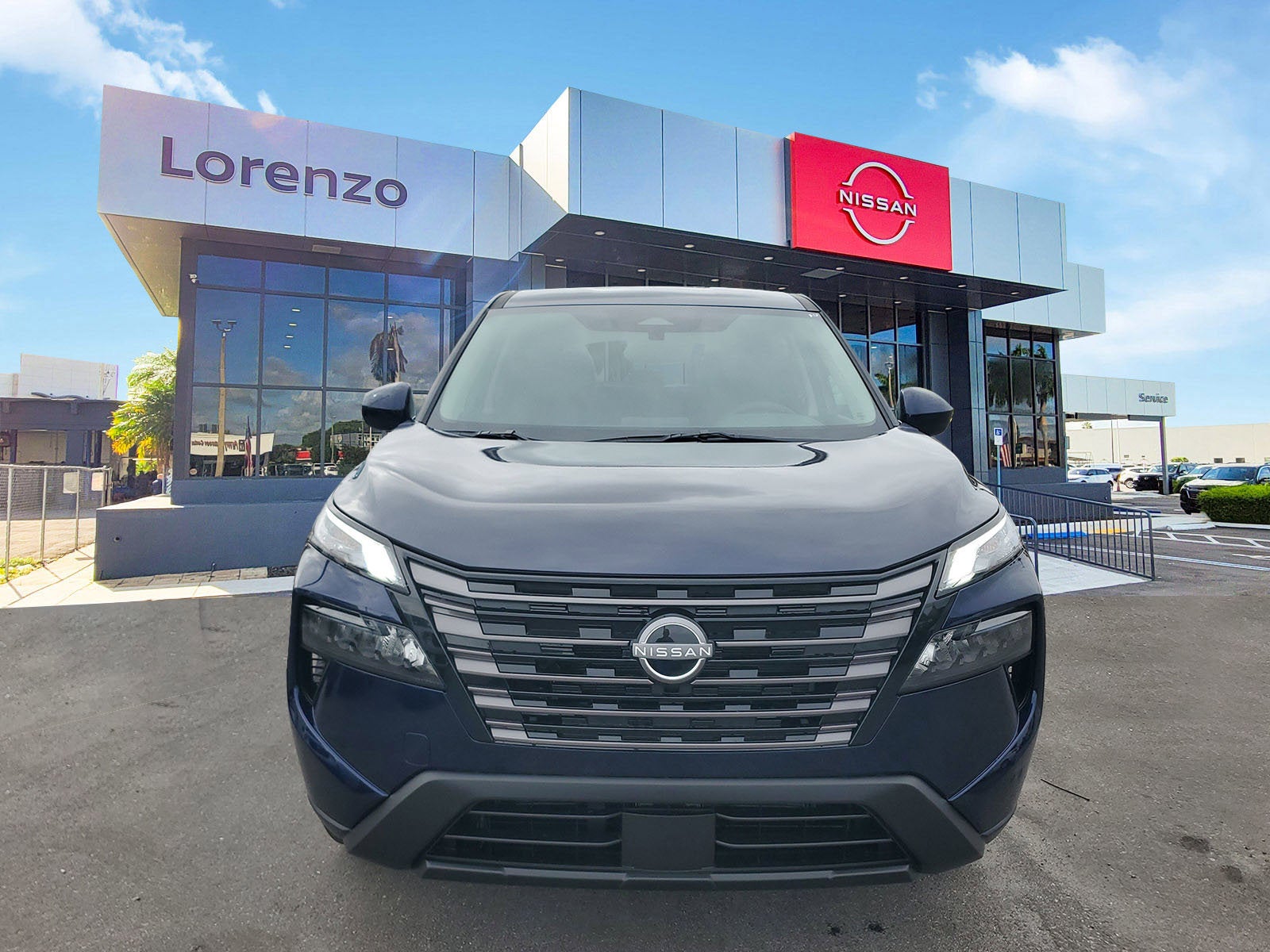 2026 Nissan Rogue SV