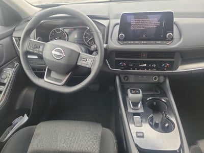 2027 Nissan Rogue SV