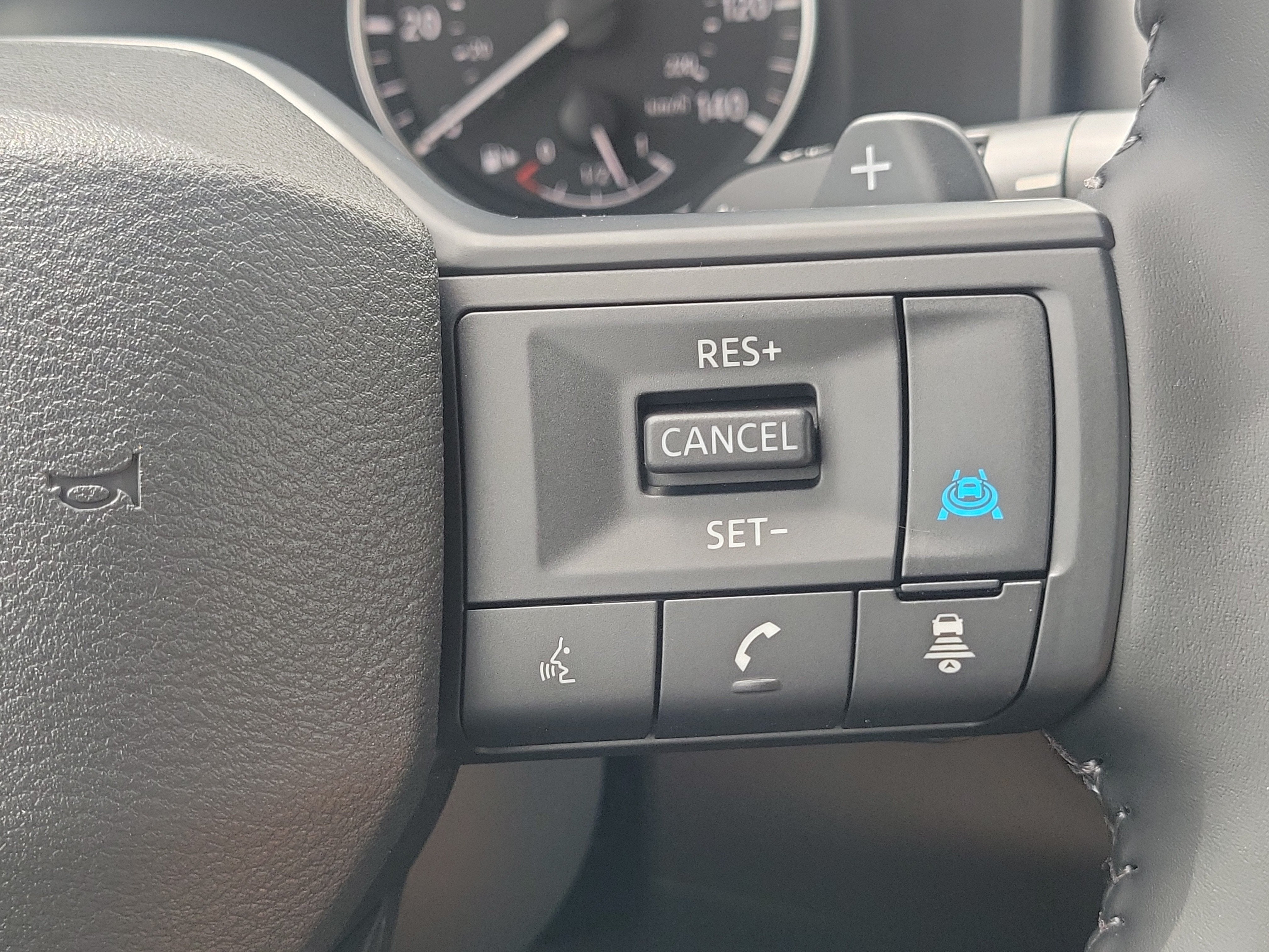 2027 Nissan Rogue SV