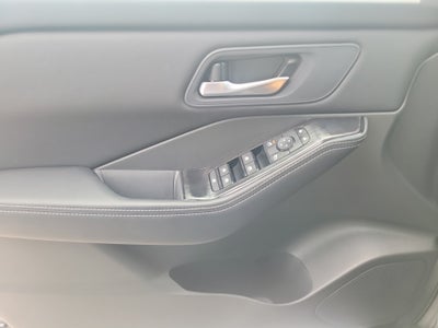 2027 Nissan Rogue SV