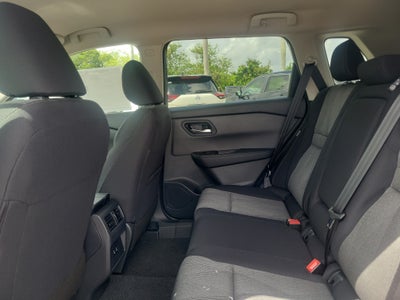 2027 Nissan Rogue SV
