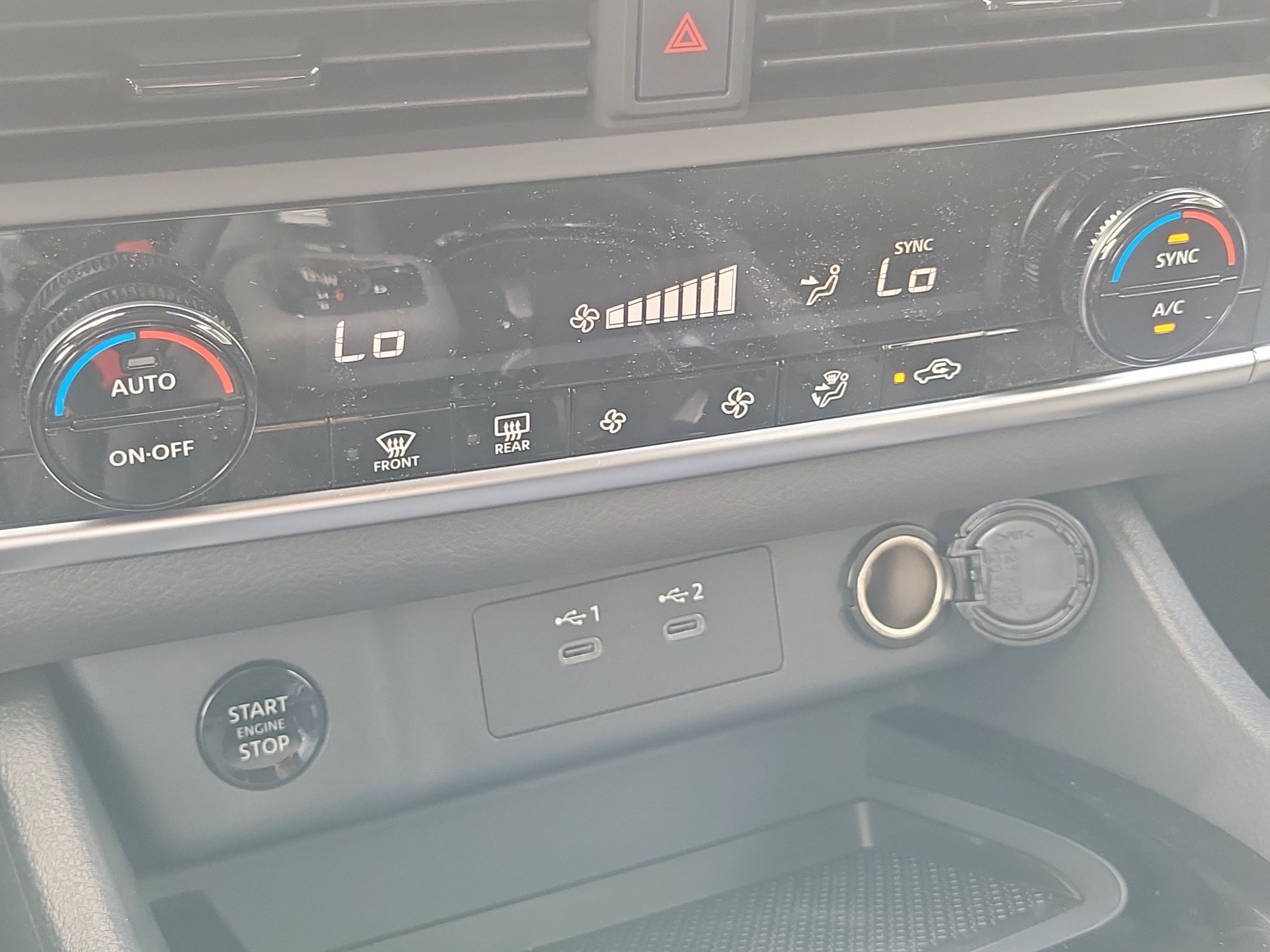 2027 Nissan Rogue SV