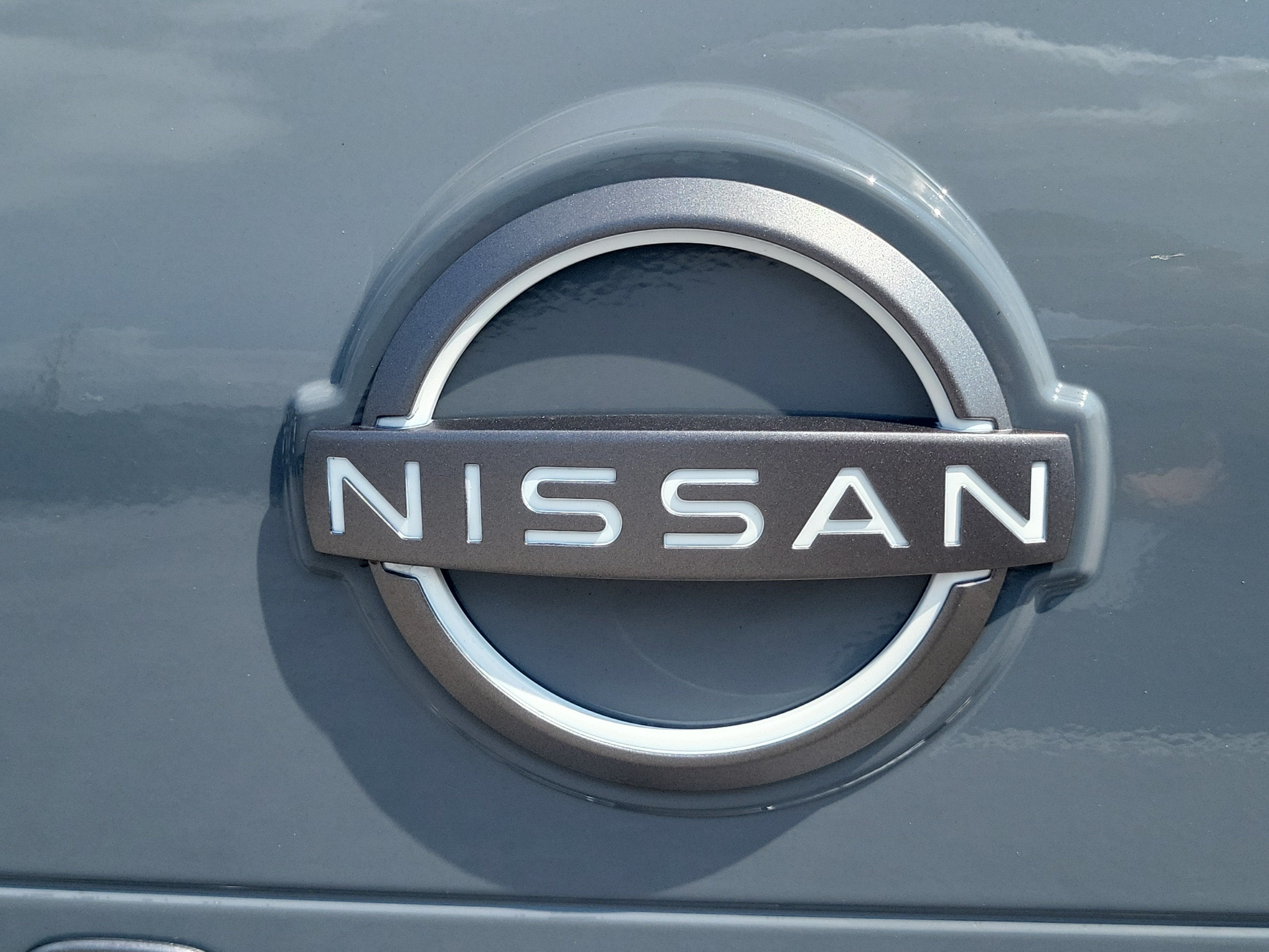 2027 Nissan Rogue SV