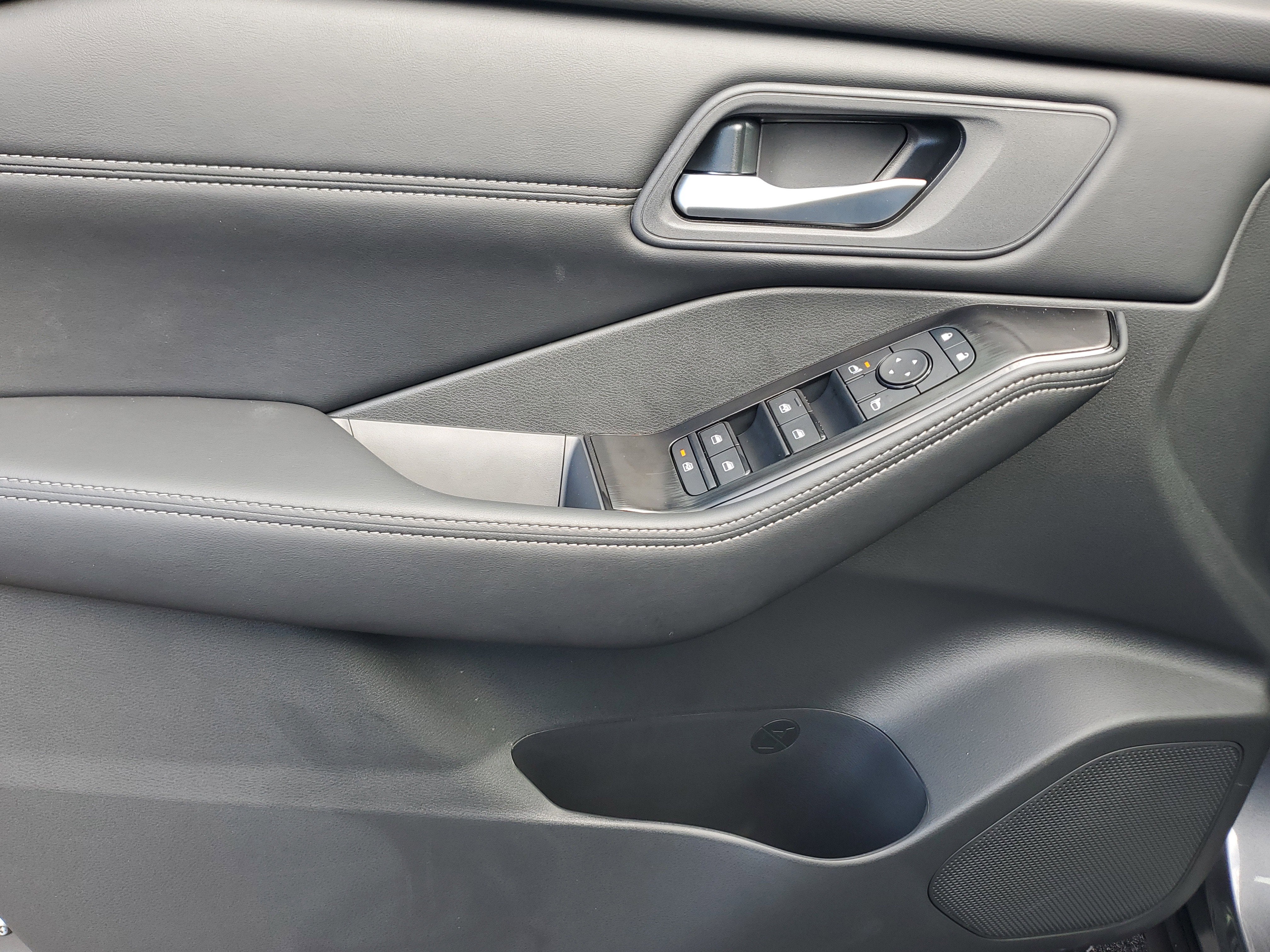 2026 Nissan N/A Dark Armor™