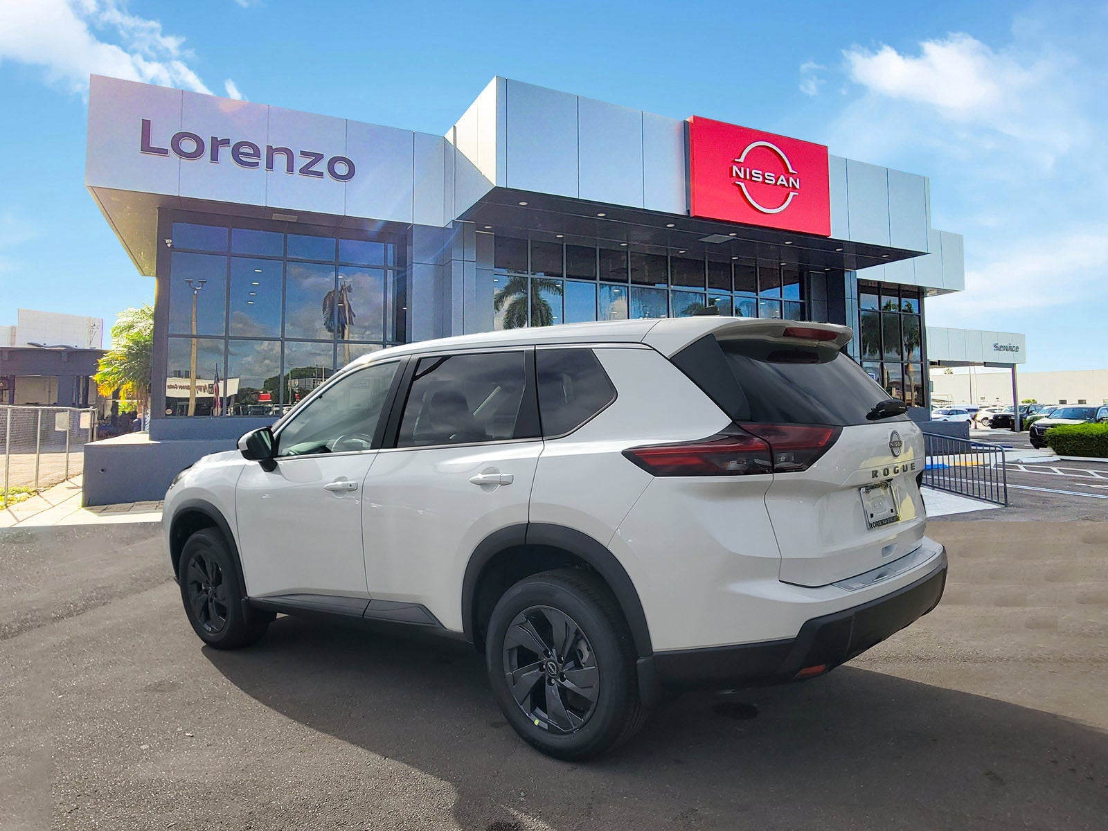 2026 Nissan Rogue SV