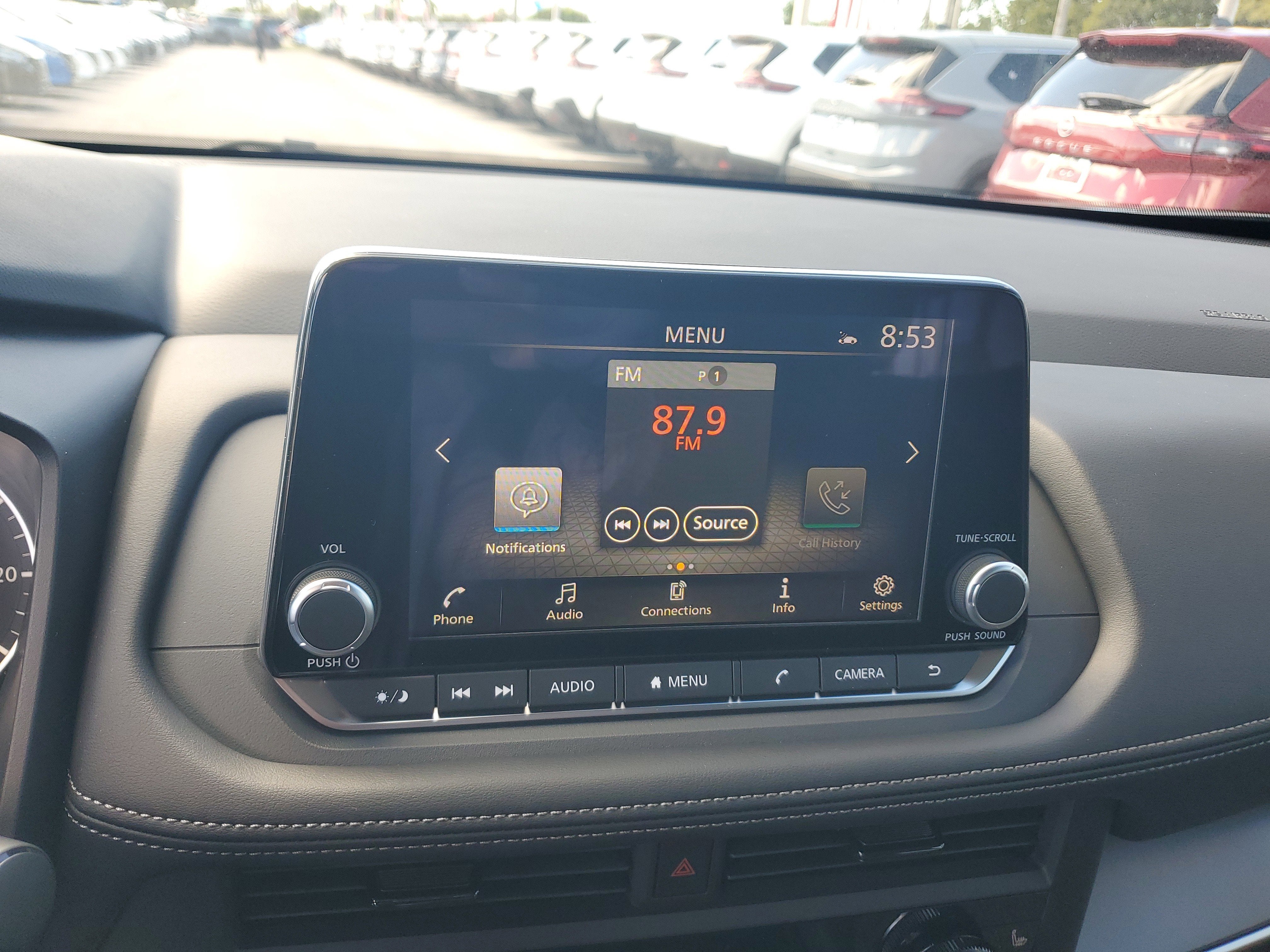 2026 Nissan Rogue SV