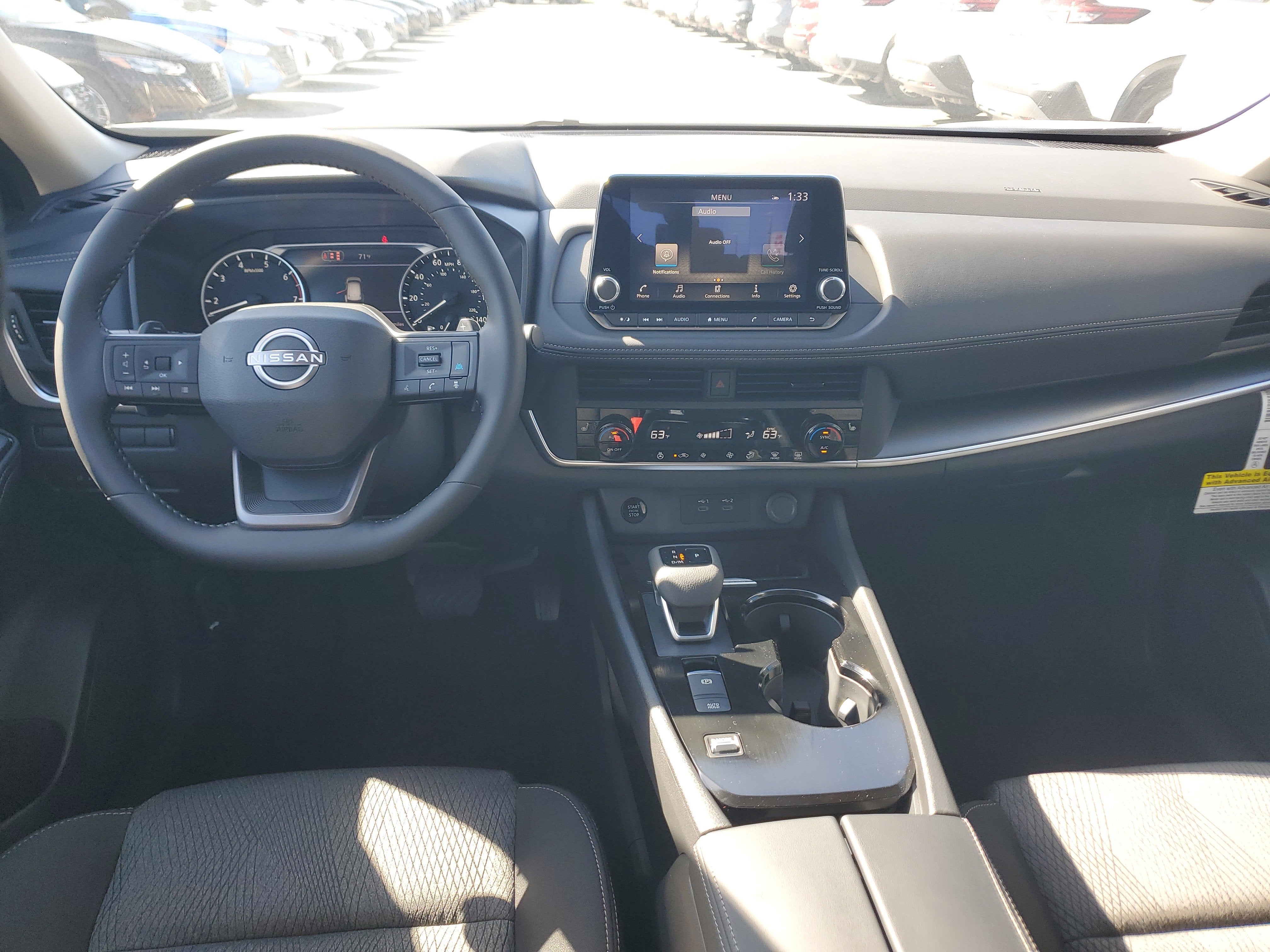 2026 Nissan Rogue SV