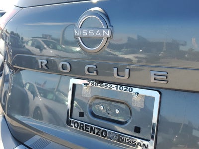 2026 Nissan Rogue SV