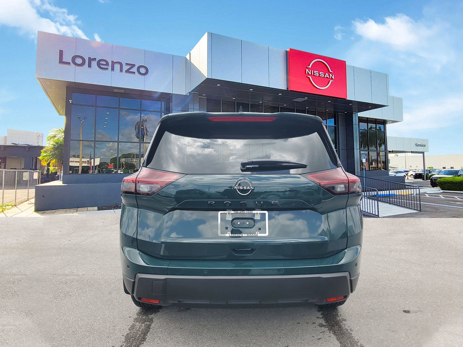 2026 Nissan Rogue Dark Armor