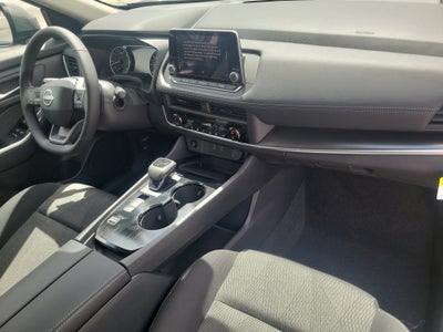 2027 Nissan Rogue SV