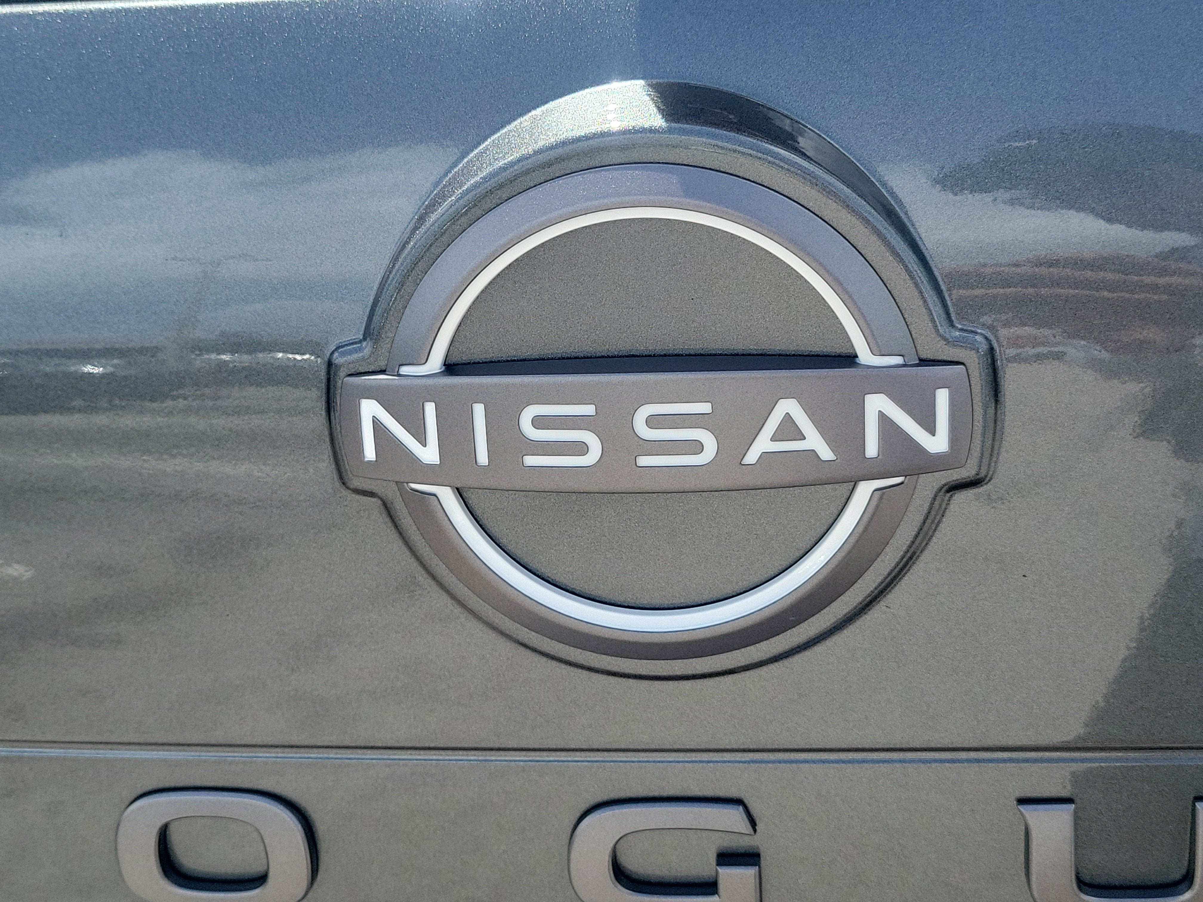2027 Nissan Rogue SV