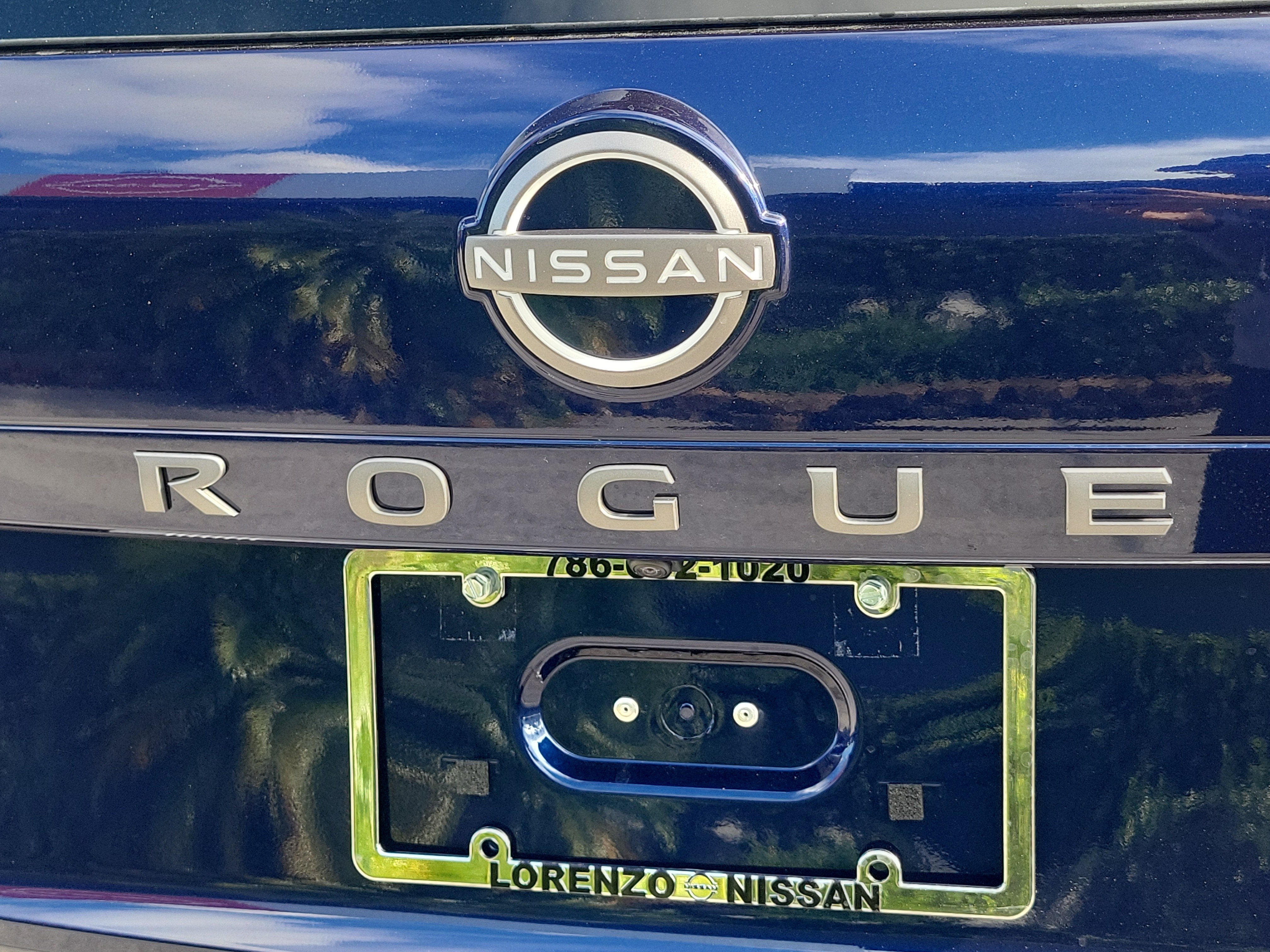 2027 Nissan Rogue SV