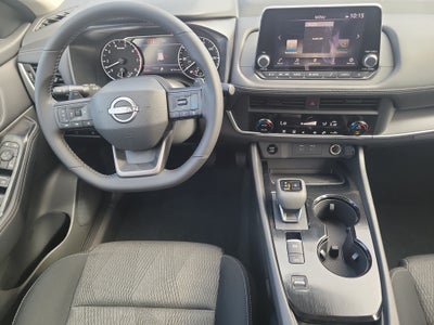 2027 Nissan Rogue SV