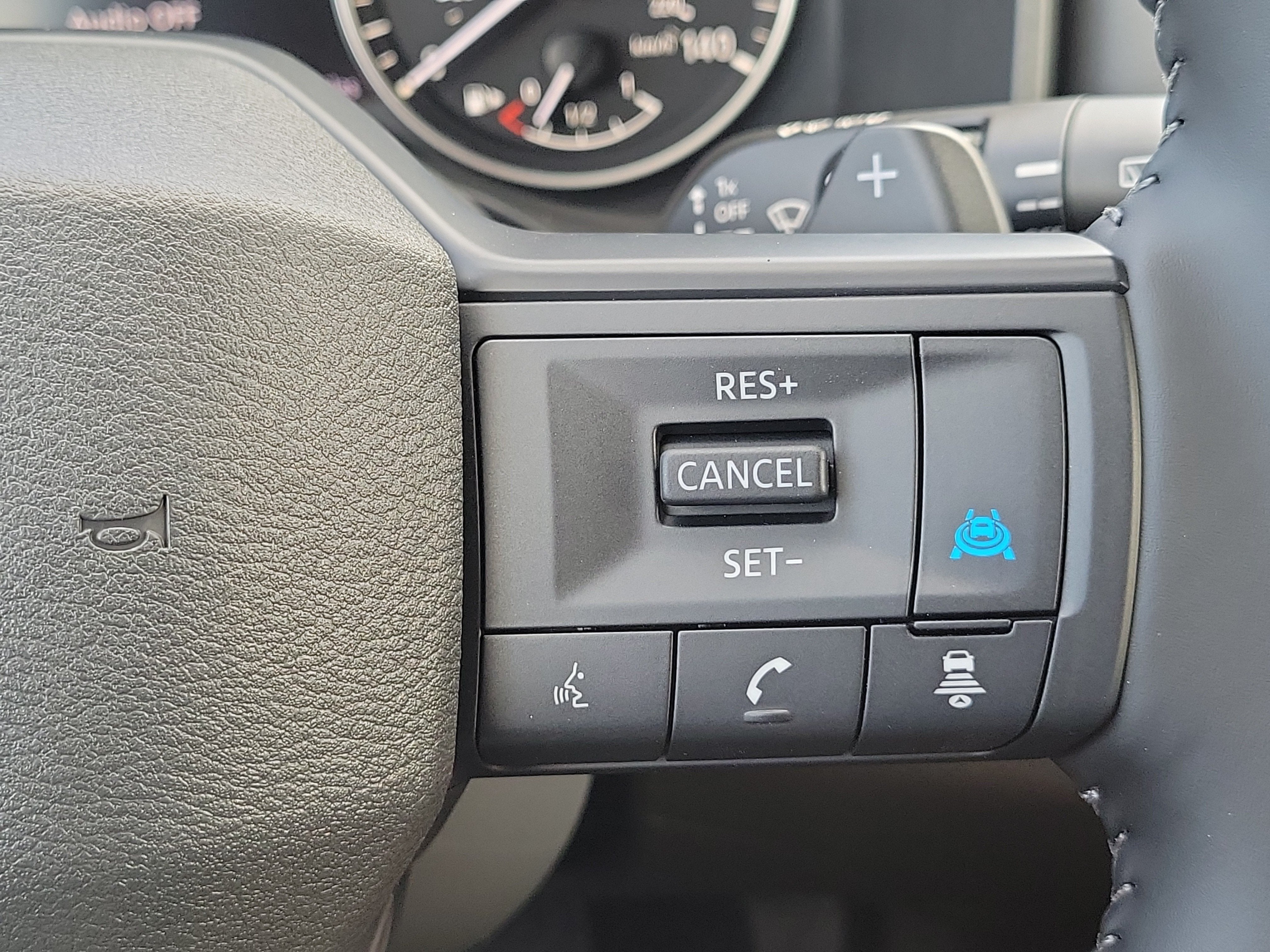 2027 Nissan Rogue SV