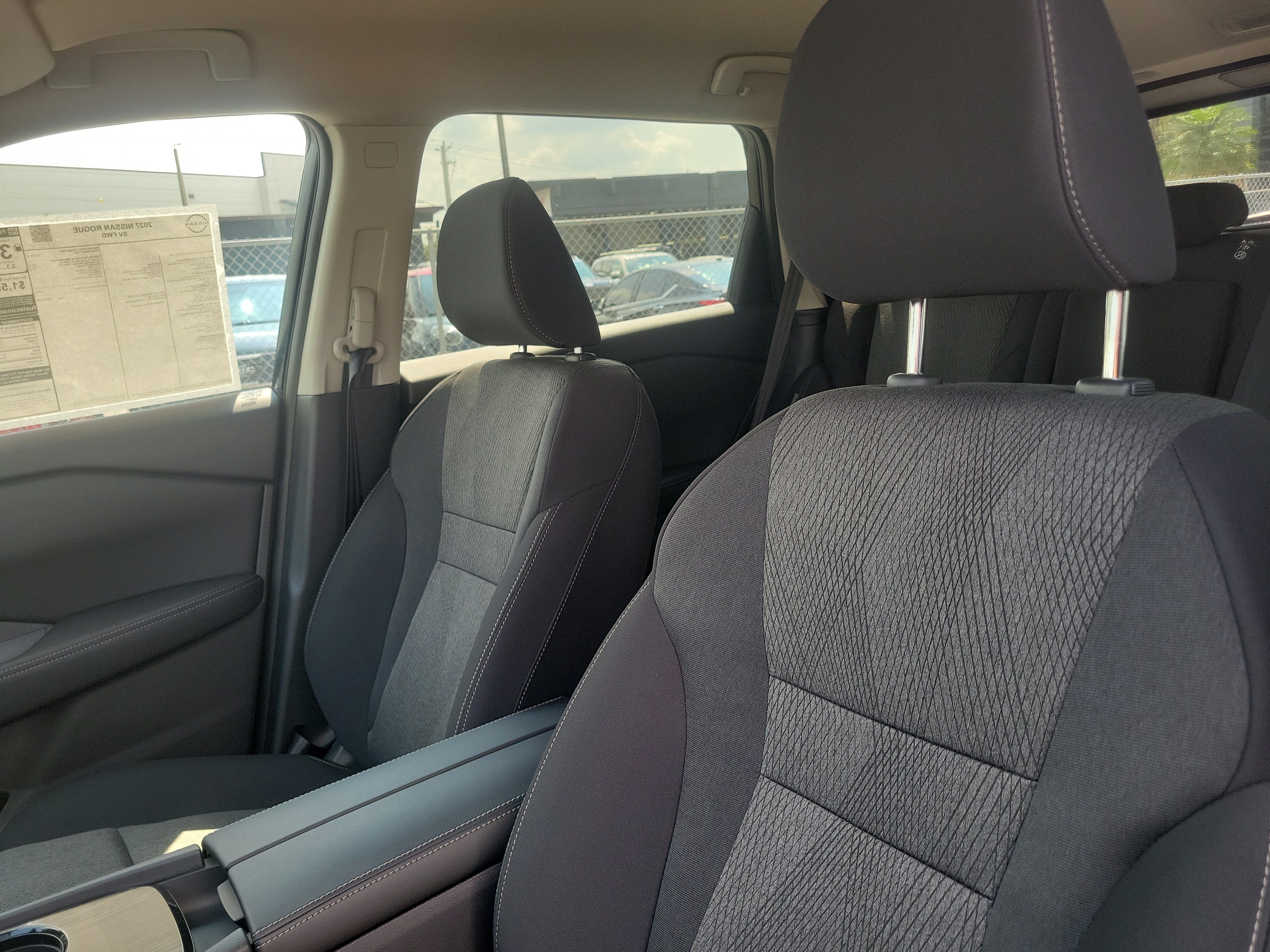 2027 Nissan Rogue SV