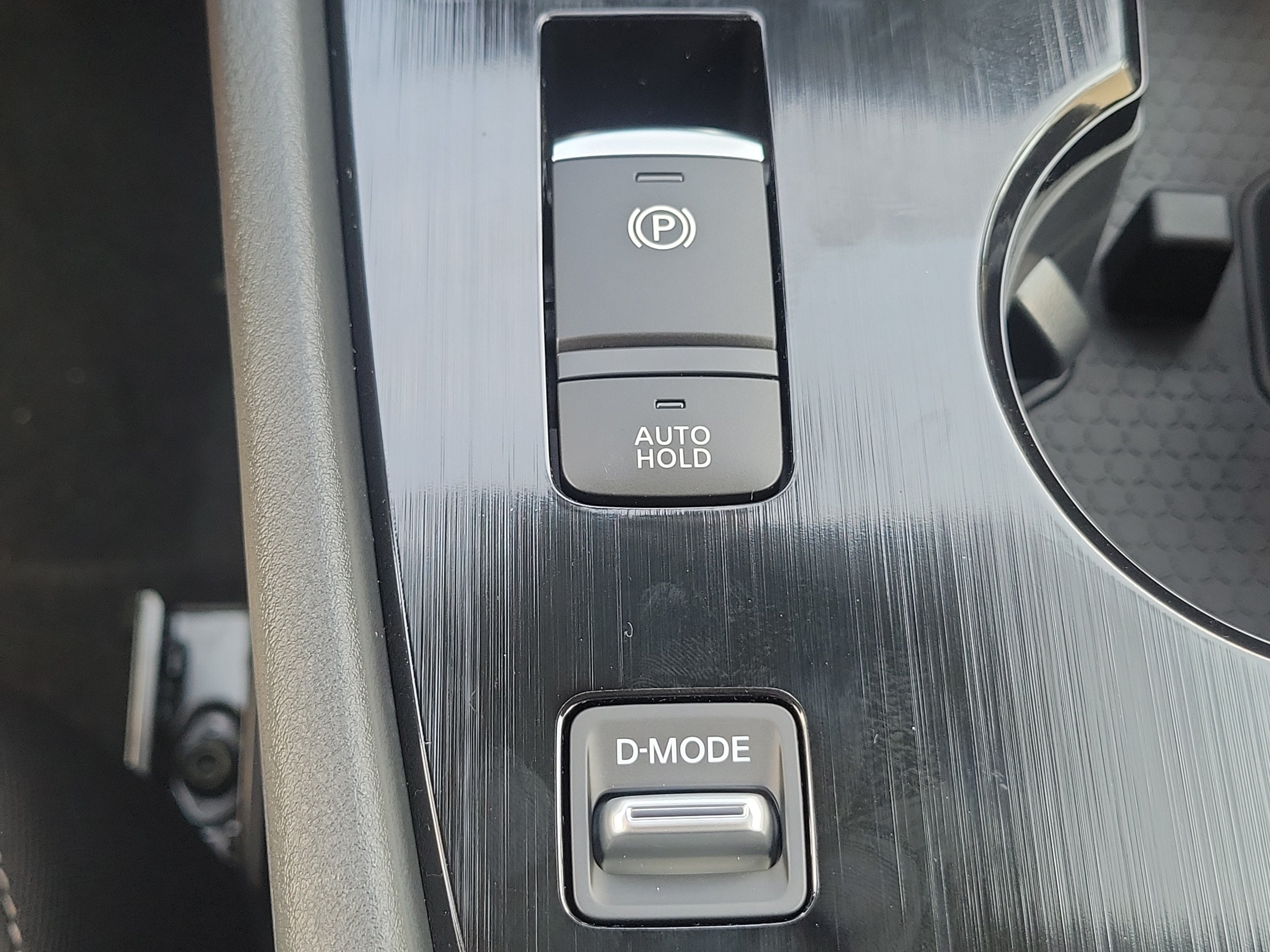 2027 Nissan Rogue SV