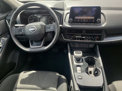 2027 Nissan Rogue SV