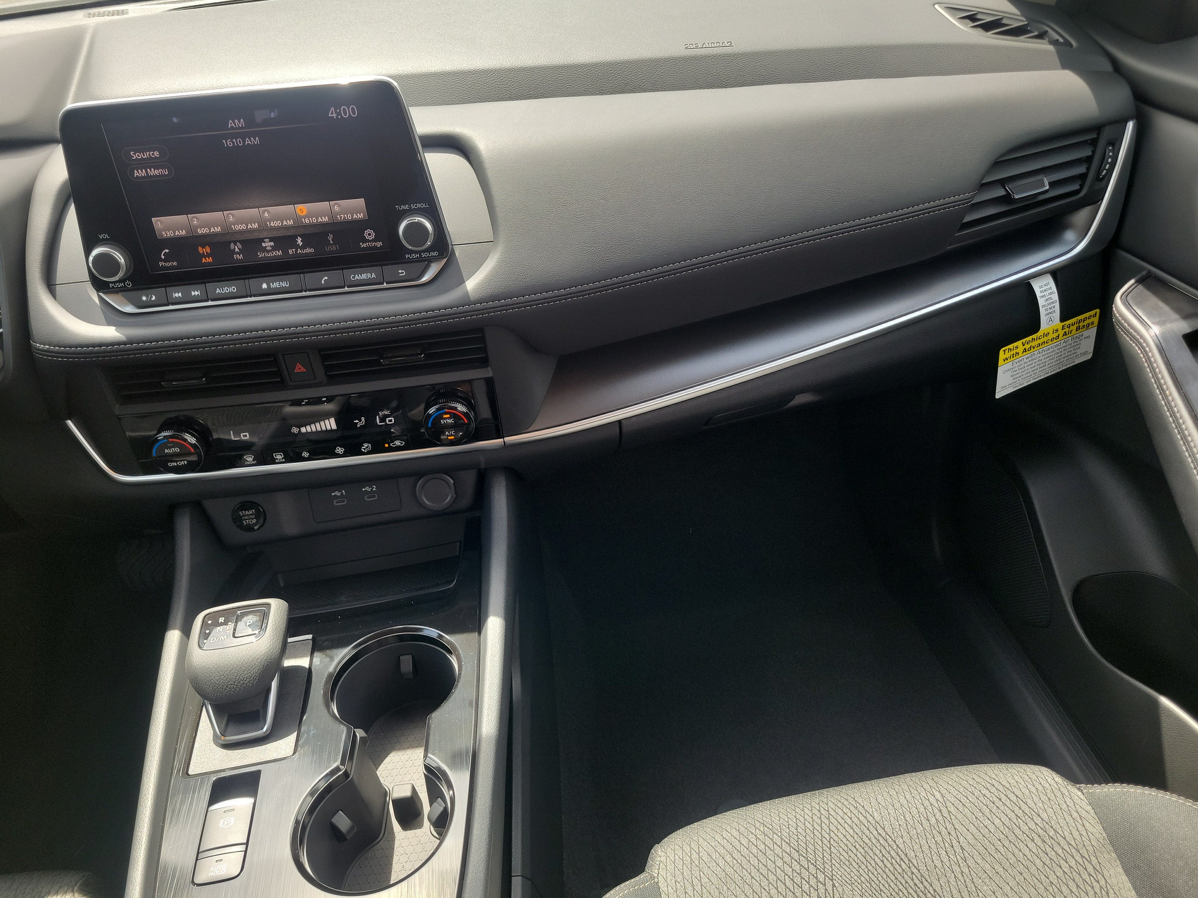 2027 Nissan Rogue SV