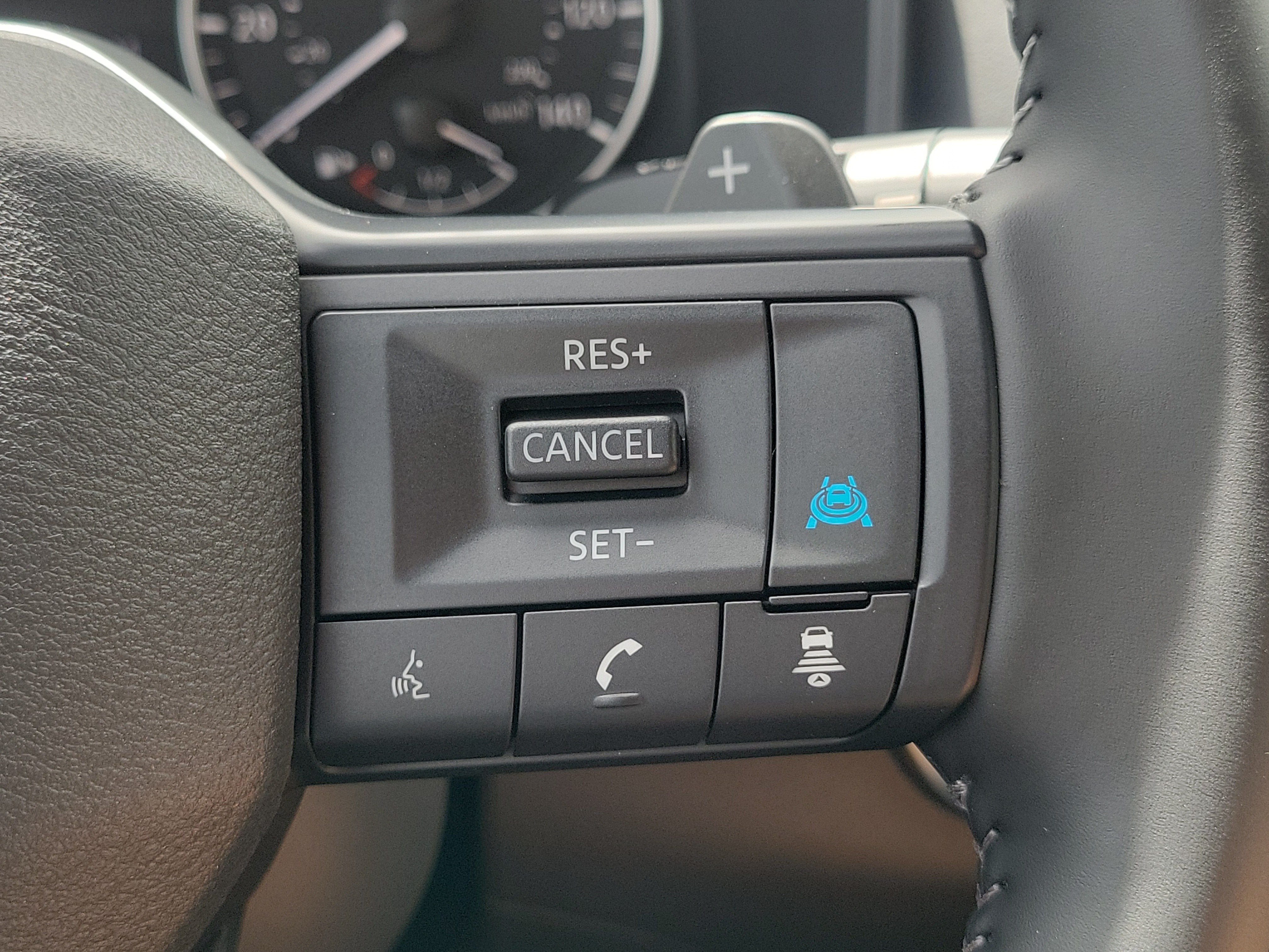 2027 Nissan Rogue SV