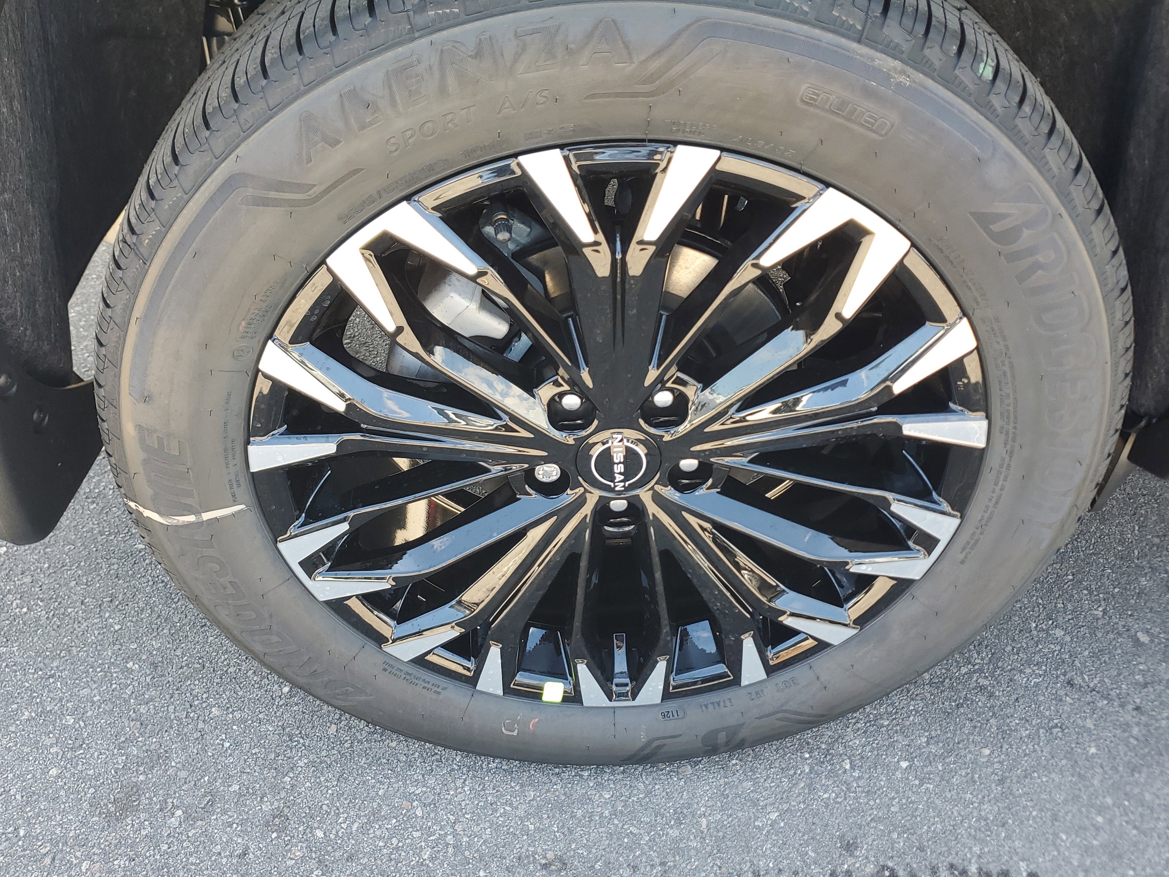 2026 Nissan Rogue Dark Armor™