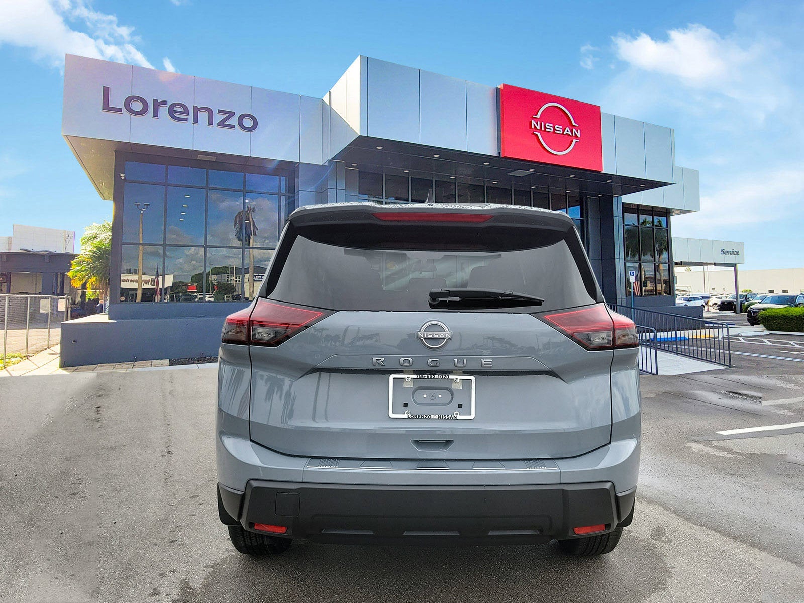 2026 Nissan Rogue SV