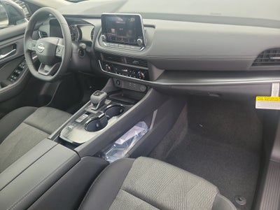 2027 Nissan Rogue SV