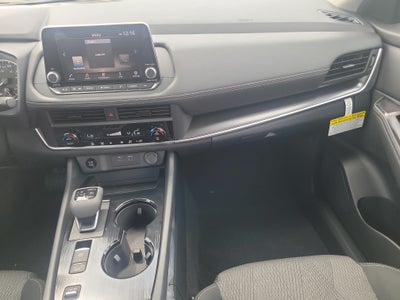 2027 Nissan Rogue SV